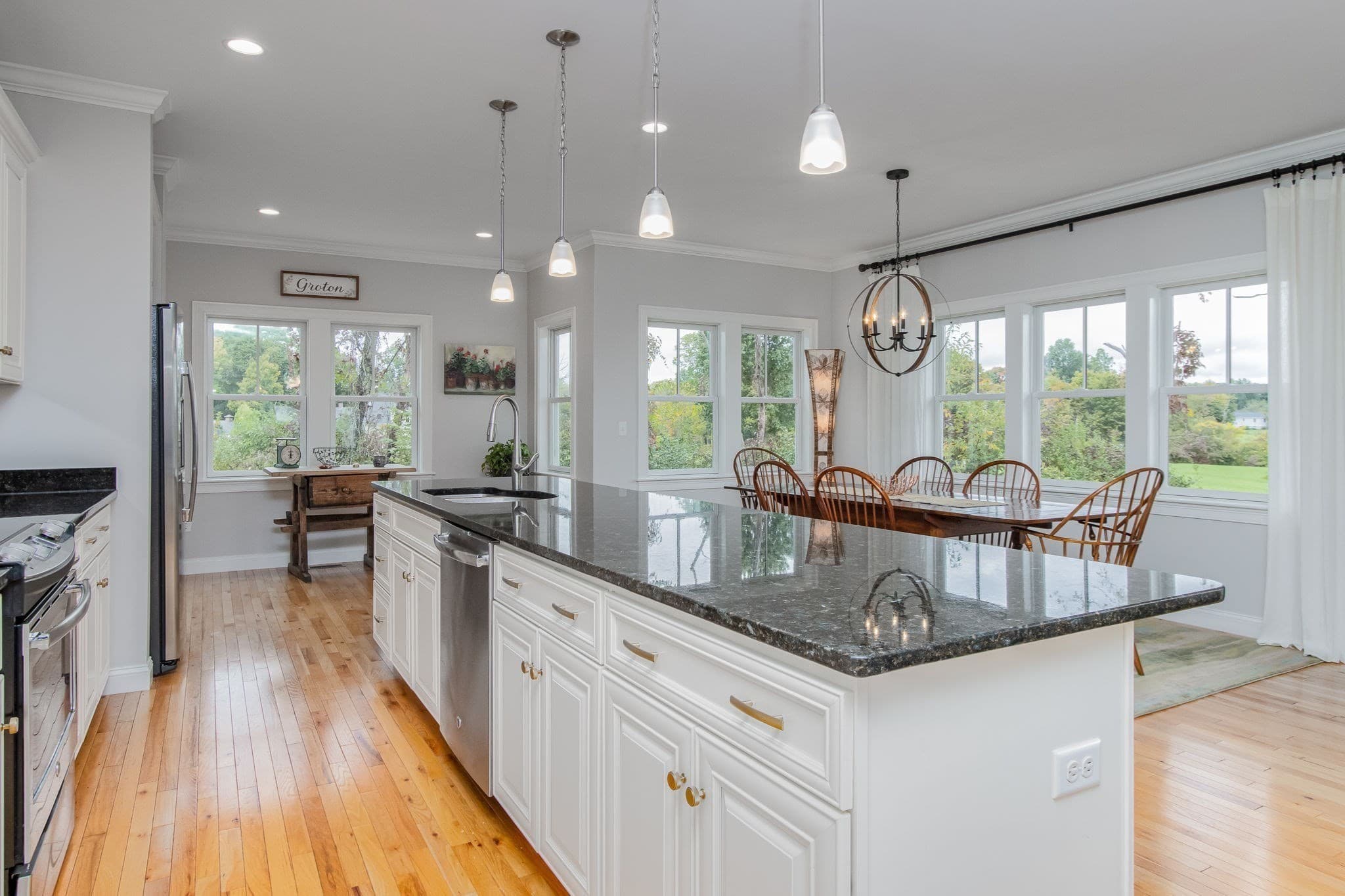 Condominium at 27-A Blacksmith Row # 27, Groton MA 01450, Groton, photo 13 of 42