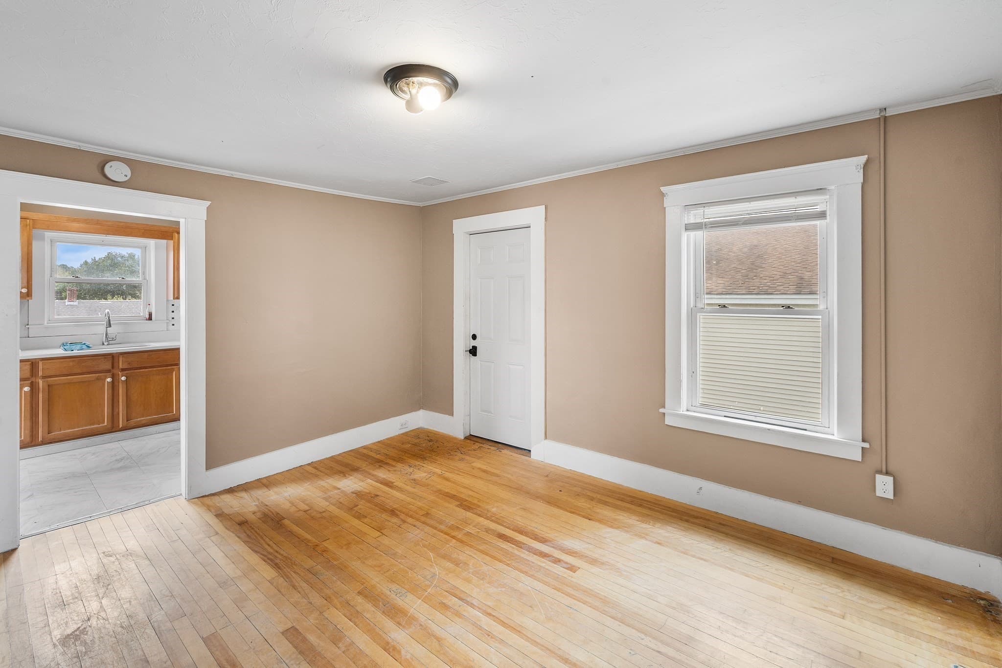 2 Family - 2 Units Up/Down at 151 Central St, Leominster MA 01453, Leominster, photo 3 of 27