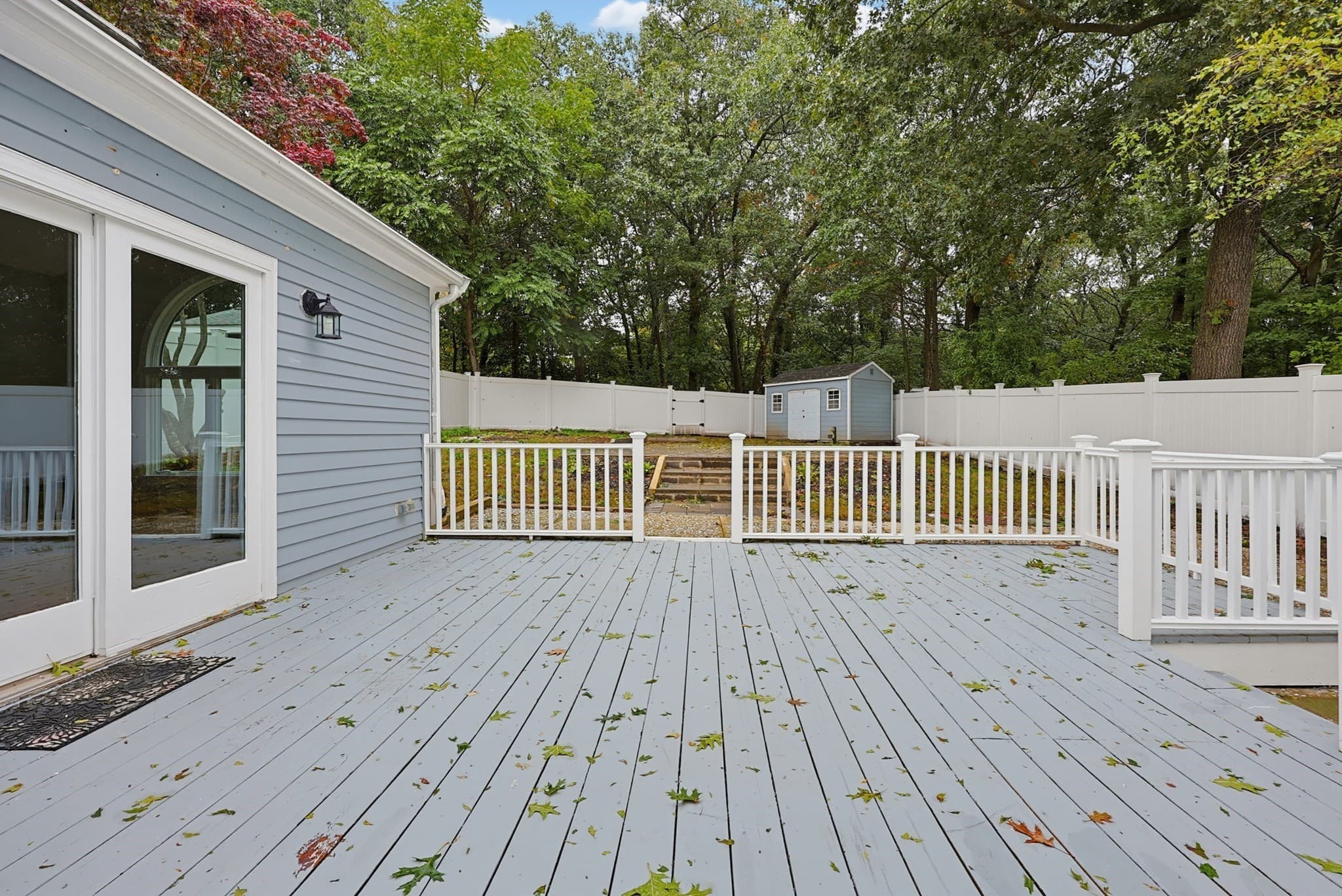 Single Family Residence at 29 Sunnyside Rd, Lynn MA 01905, Lynn, photo 3 of 25