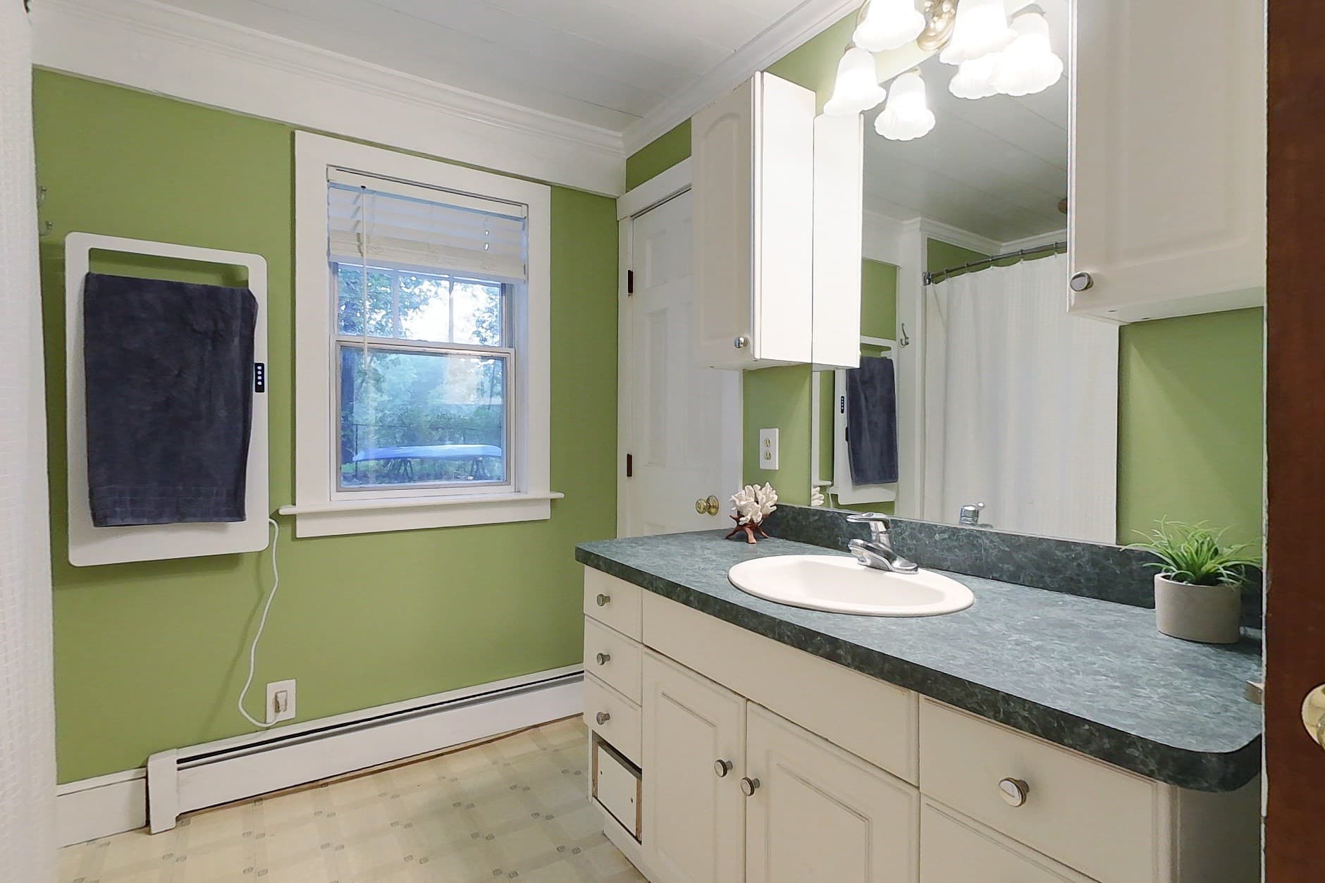 Single Family Residence at 79 Hollis St, Dunstable MA 01827, Dunstable, photo 15 of 41