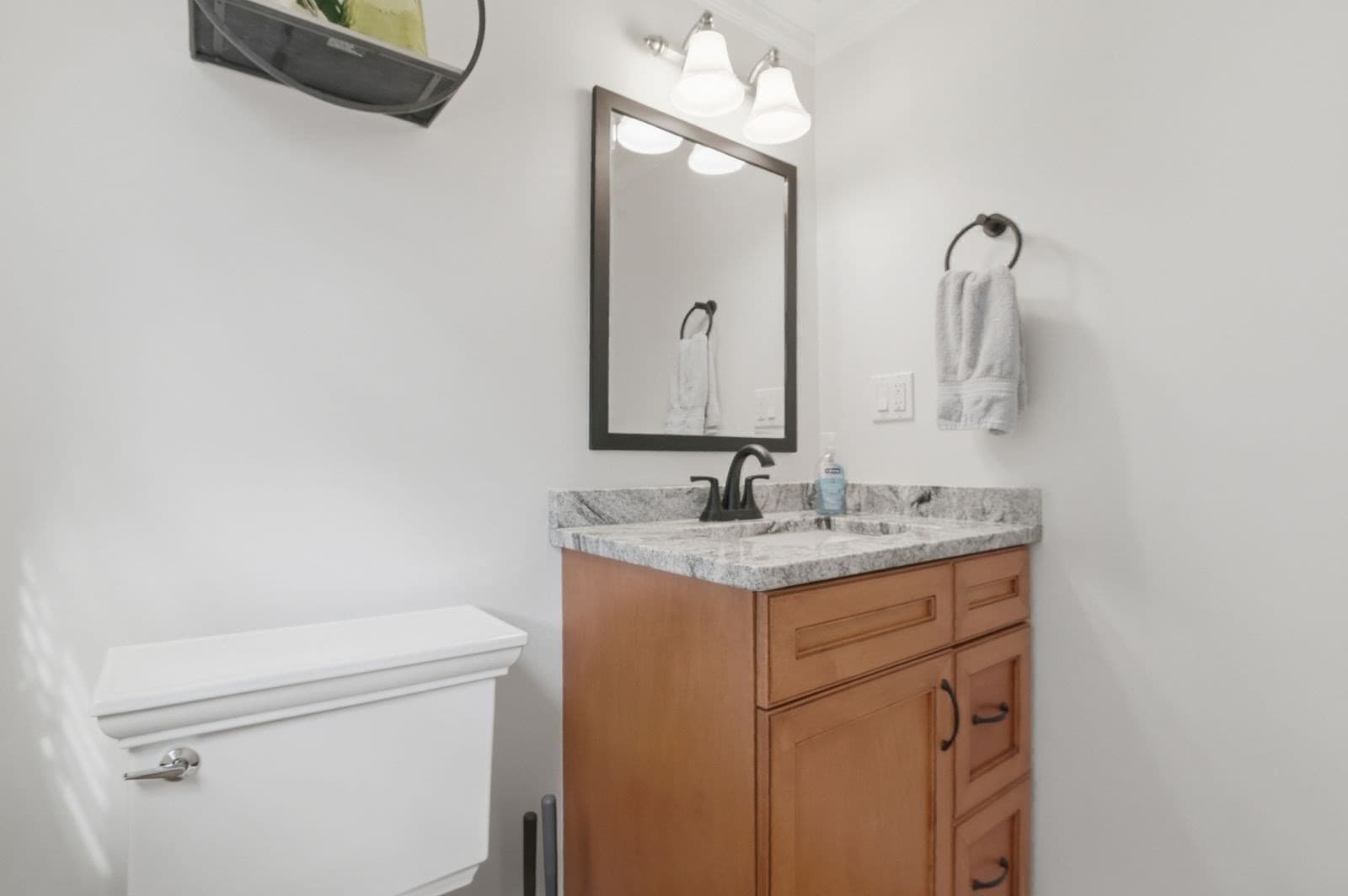 Single Family Residence at 110 Charles St, Quincy MA 02169, Quincy, photo 23 of 31