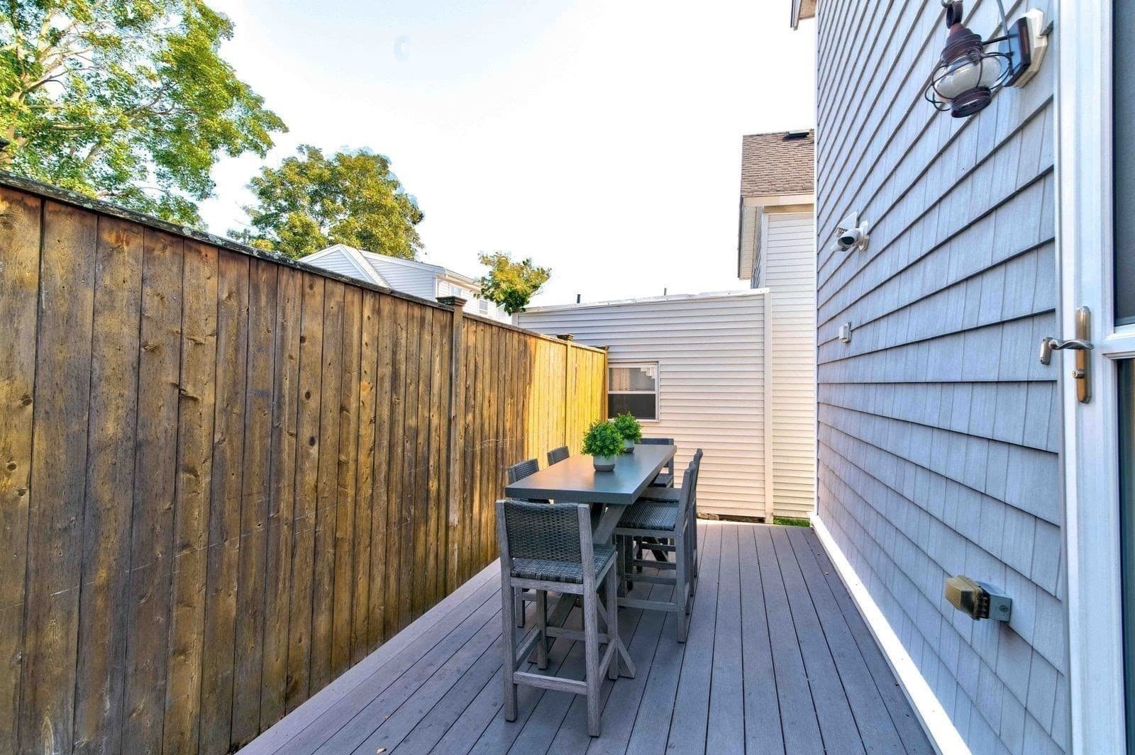 Single Family Residence at 110 Charles St, Quincy MA 02169, Quincy, photo 8 of 31