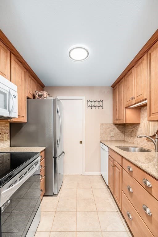 Condominium at 19 Atlantic Road # 12T, Gloucester MA 01930, Gloucester, photo 6 of 25