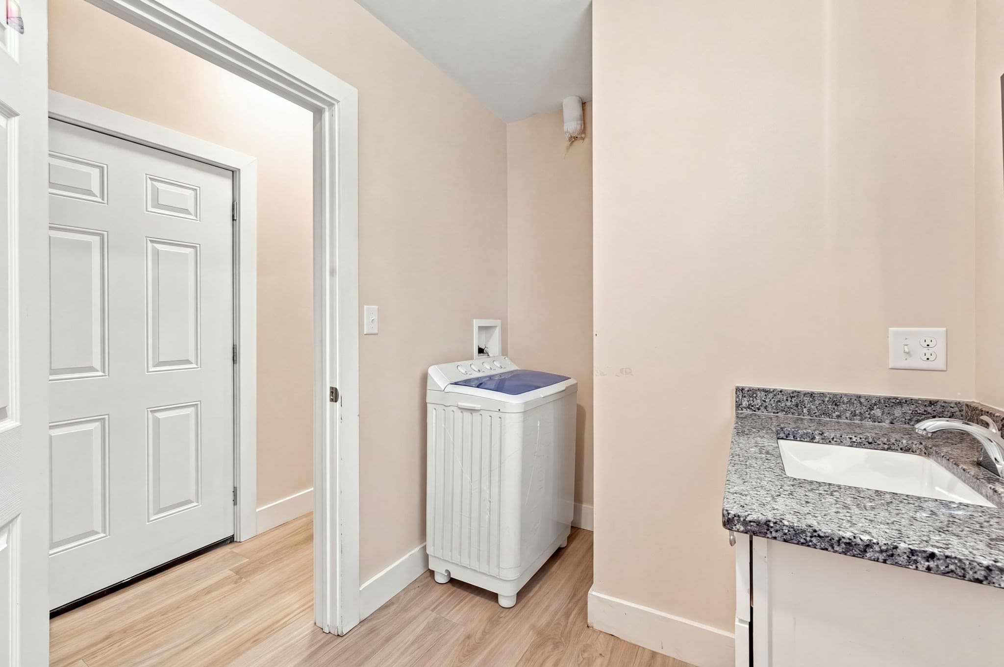 3 Family - 3 Units Up/Down at 42 Summer Street, Lawrence MA 01840, Lawrence, photo 30 of 42