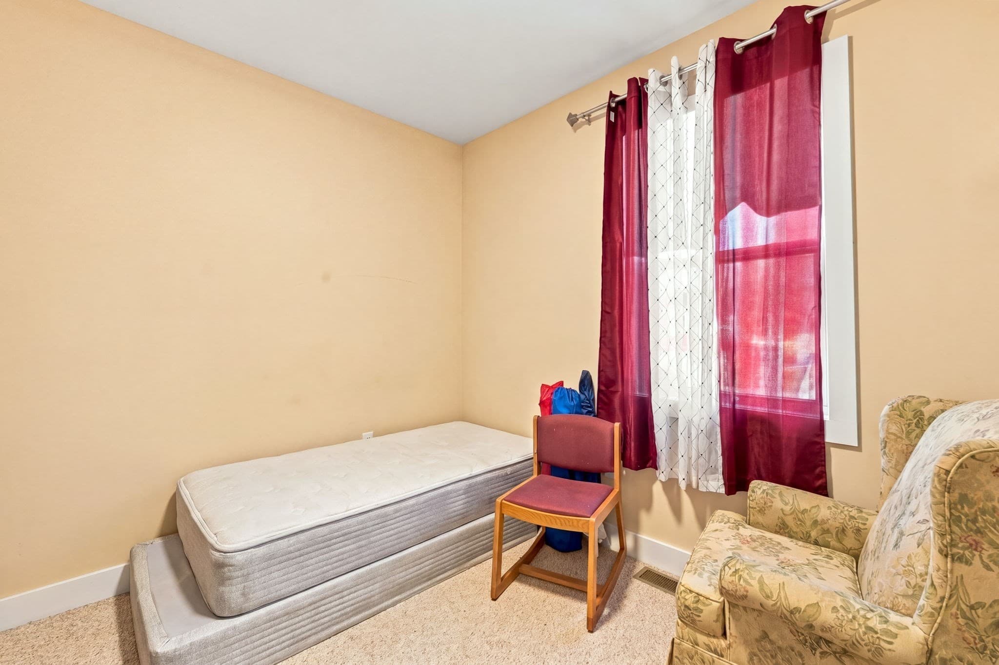3 Family - 3 Units Up/Down at 42 Summer Street, Lawrence MA 01840, Lawrence, photo 29 of 42