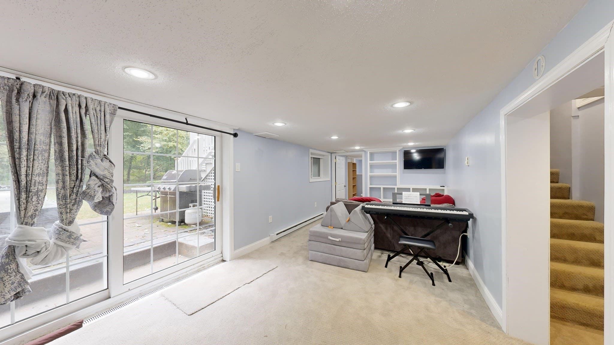 Single Family Residence at 233 Haverhill St, North Reading MA 01864, North Reading, photo 31 of 34