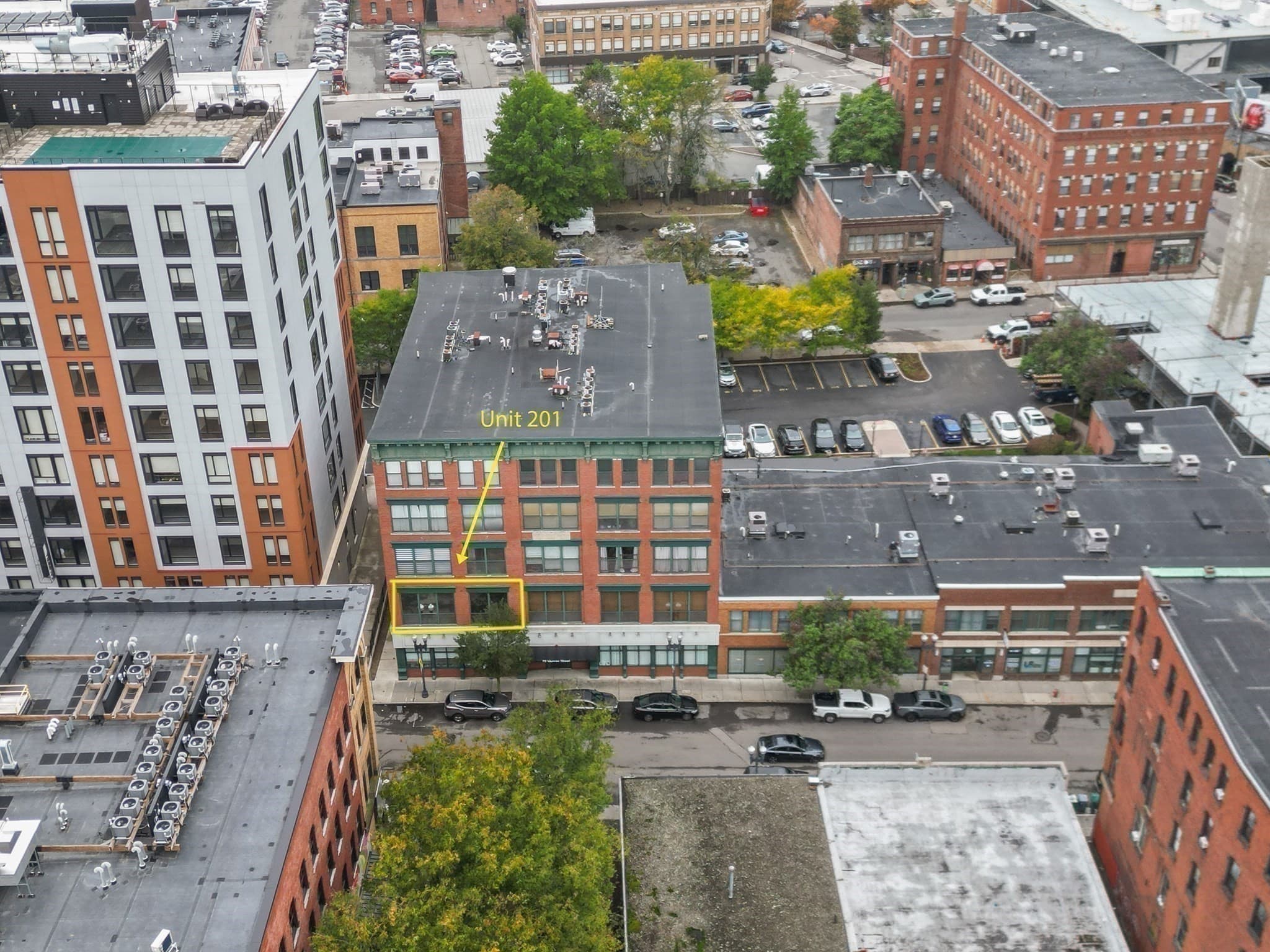 Condominium at 170 Oxford St # 201, Lynn MA 01901, Lynn, photo 14 of 17