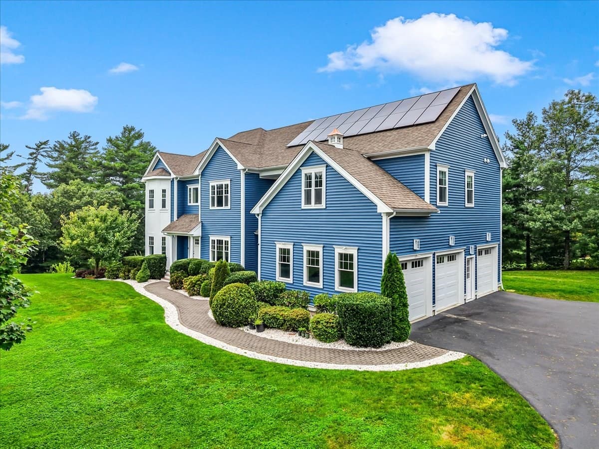 Single Family Residence at 300 Country Club Way, Kingston MA 02364, Kingston, photo 23 of 31
