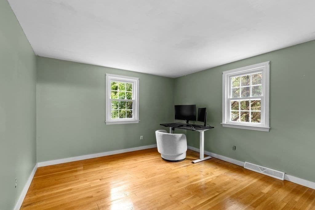 Single Family Residence at 15 October Lane, Plymouth MA 02360, Plymouth, photo 15 of 36