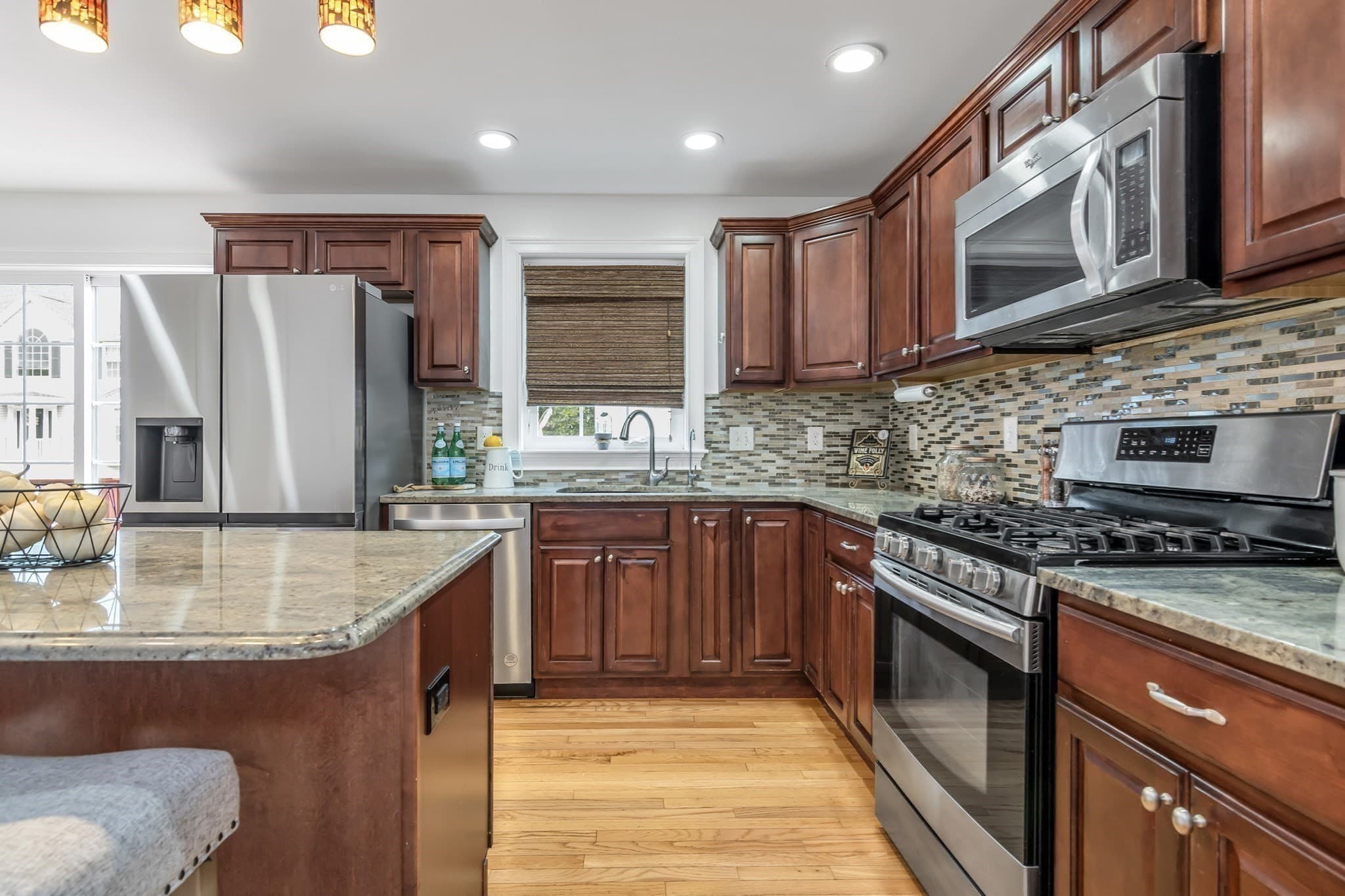Single Family Residence at 1 Kerrigan Way, Woburn MA 01801, Woburn, photo 6 of 25