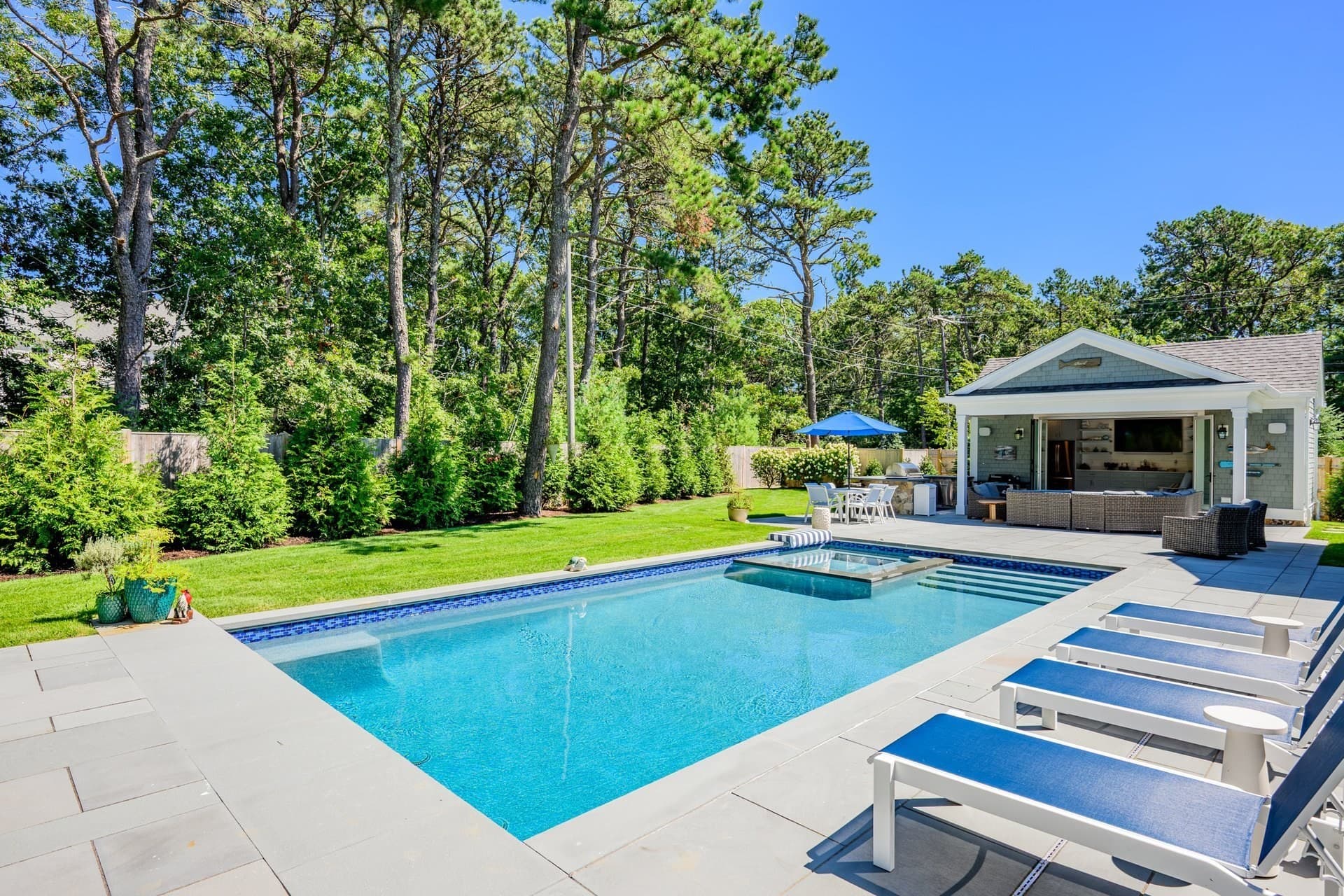 Single Family Residence at 7 Willow Circle, Mashpee MA 02649, Mashpee, photo 28 of 42