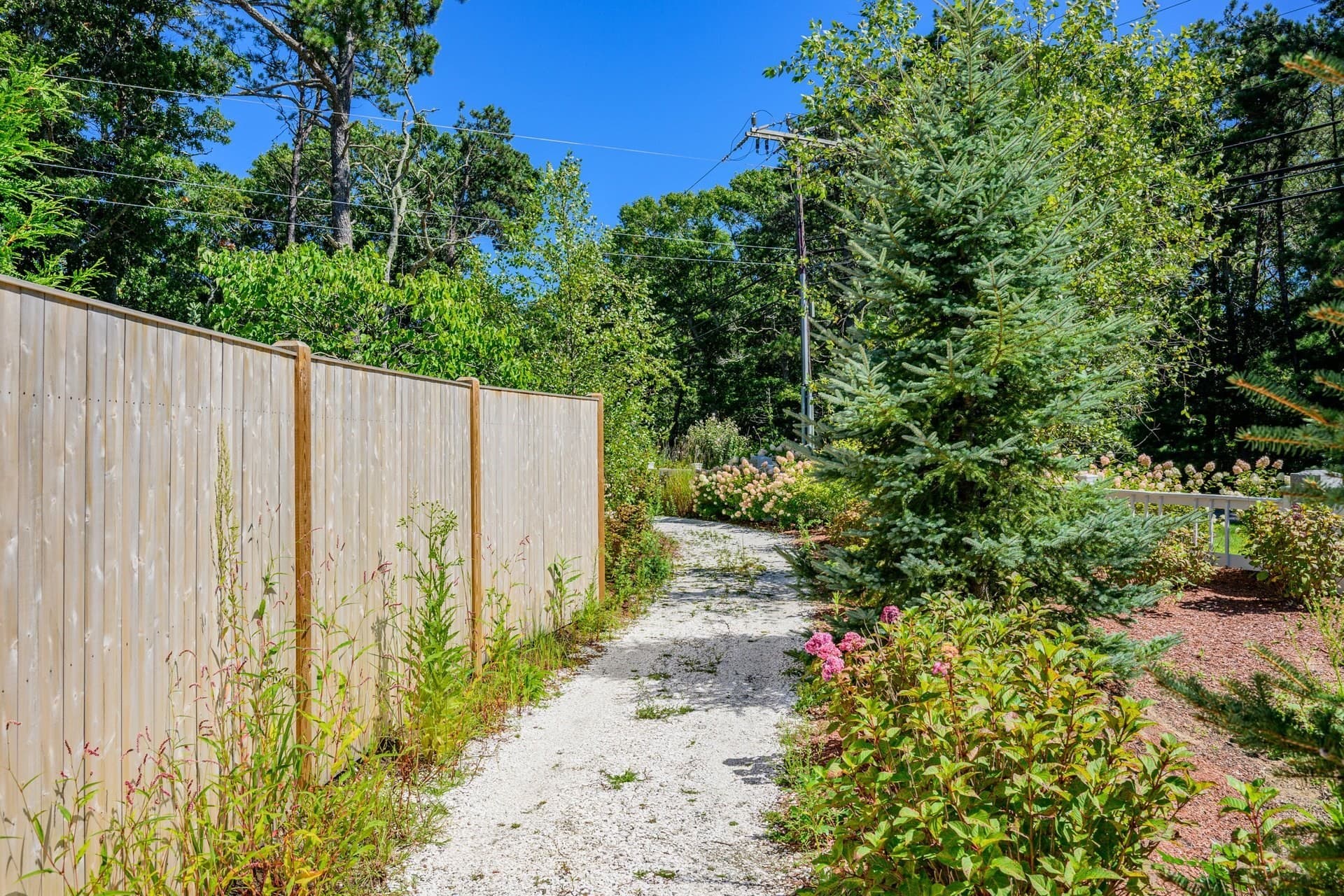 Single Family Residence at 7 Willow Circle, Mashpee MA 02649, Mashpee, photo 39 of 42