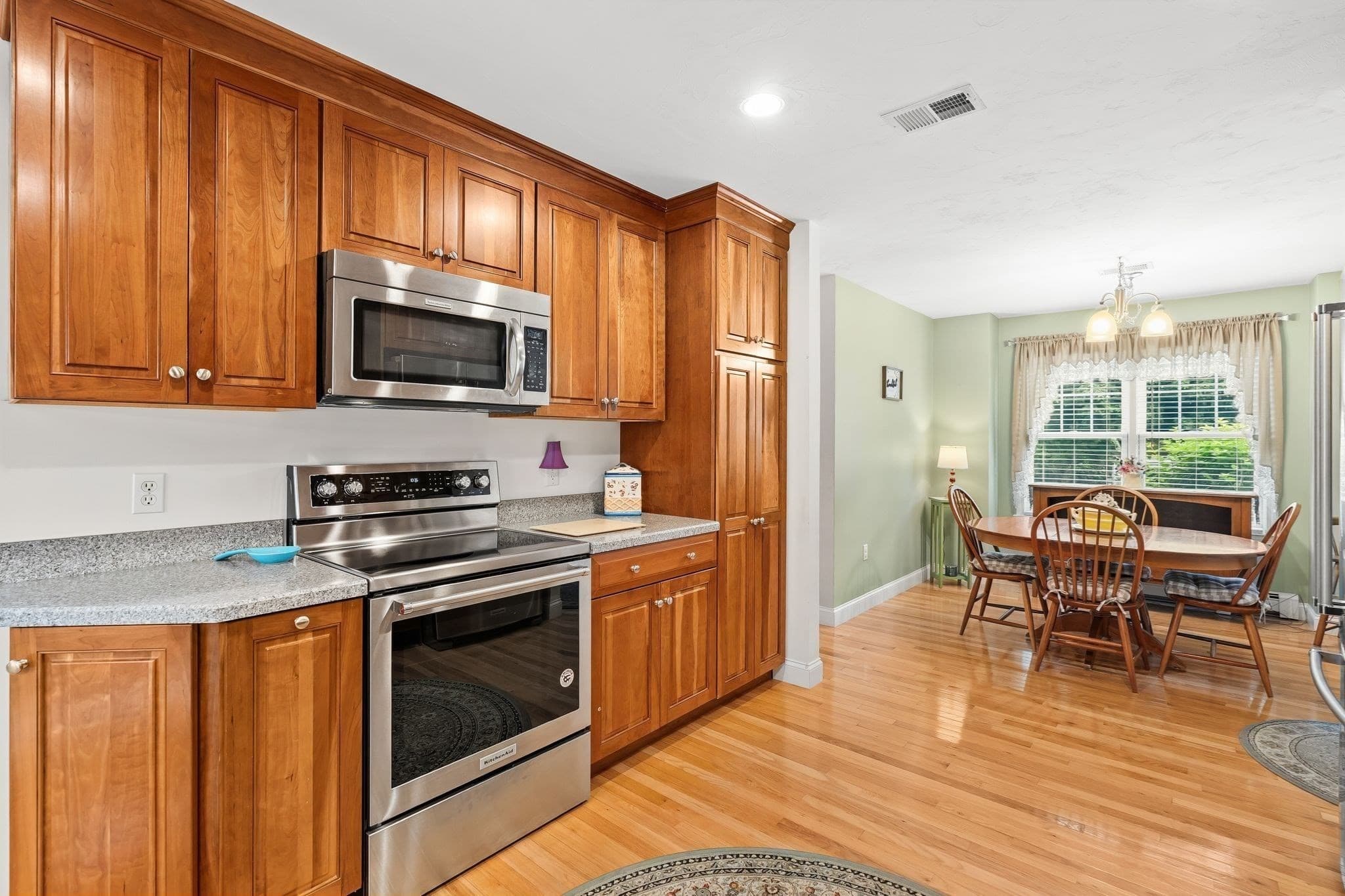 Condominium at 46 Holly Circle # 46, Kingston MA 02364, Kingston, photo 14 of 41