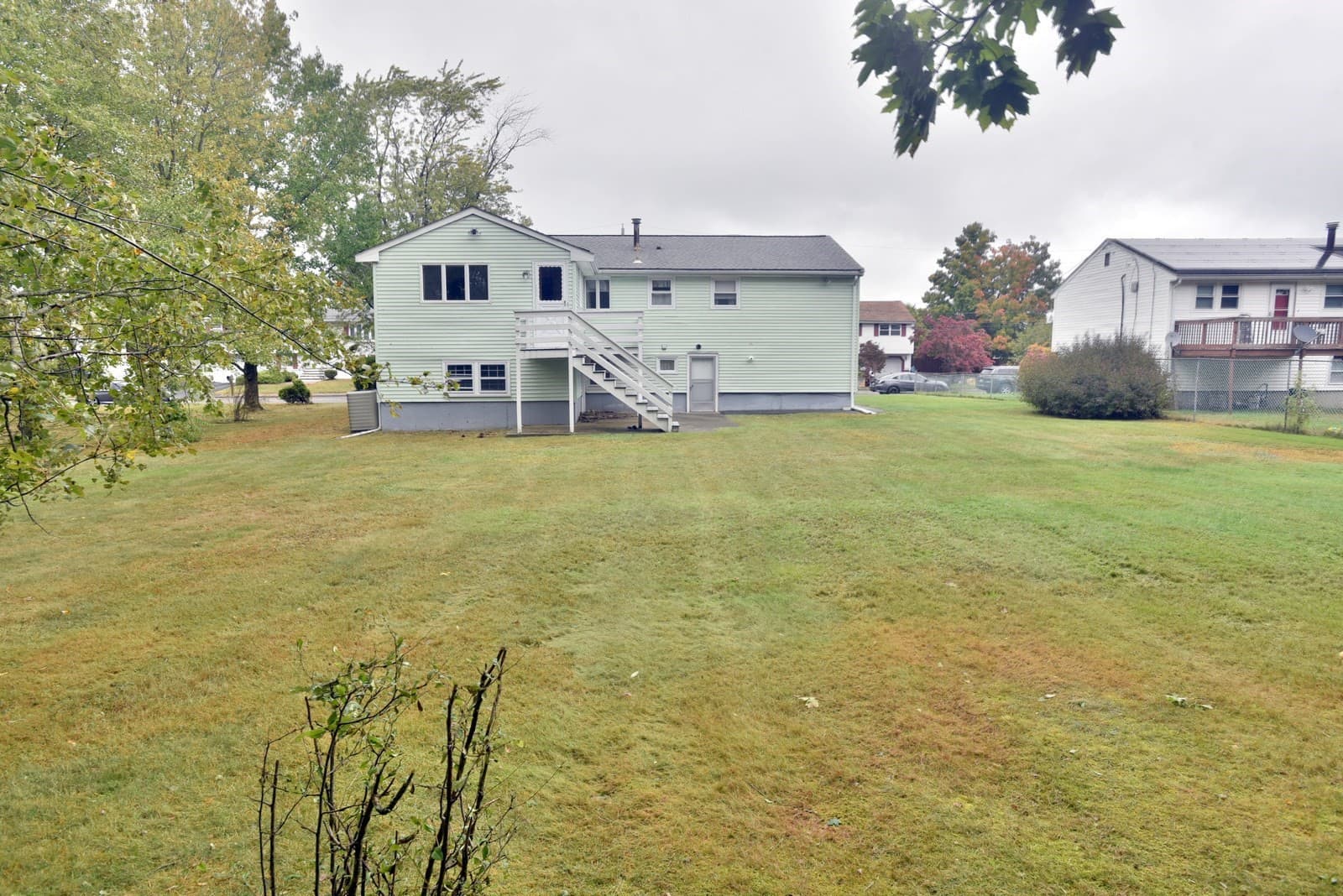Single Family Residence at 18 Delorenzo Dr, Randolph MA 02368, Randolph, photo 4 of 31