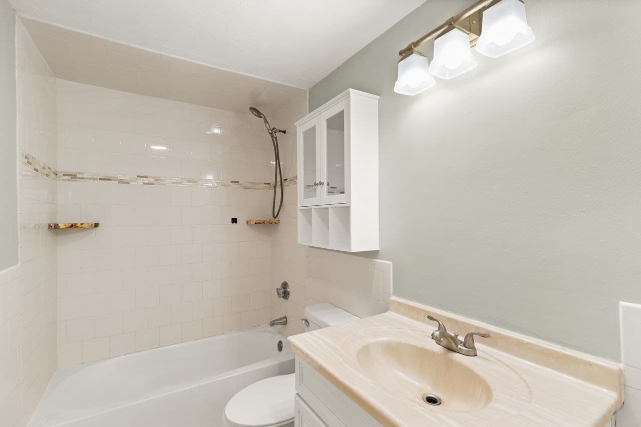 Single Family Residence at 519 Turnpike St, Easton MA 02375, Easton, photo 18 of 41