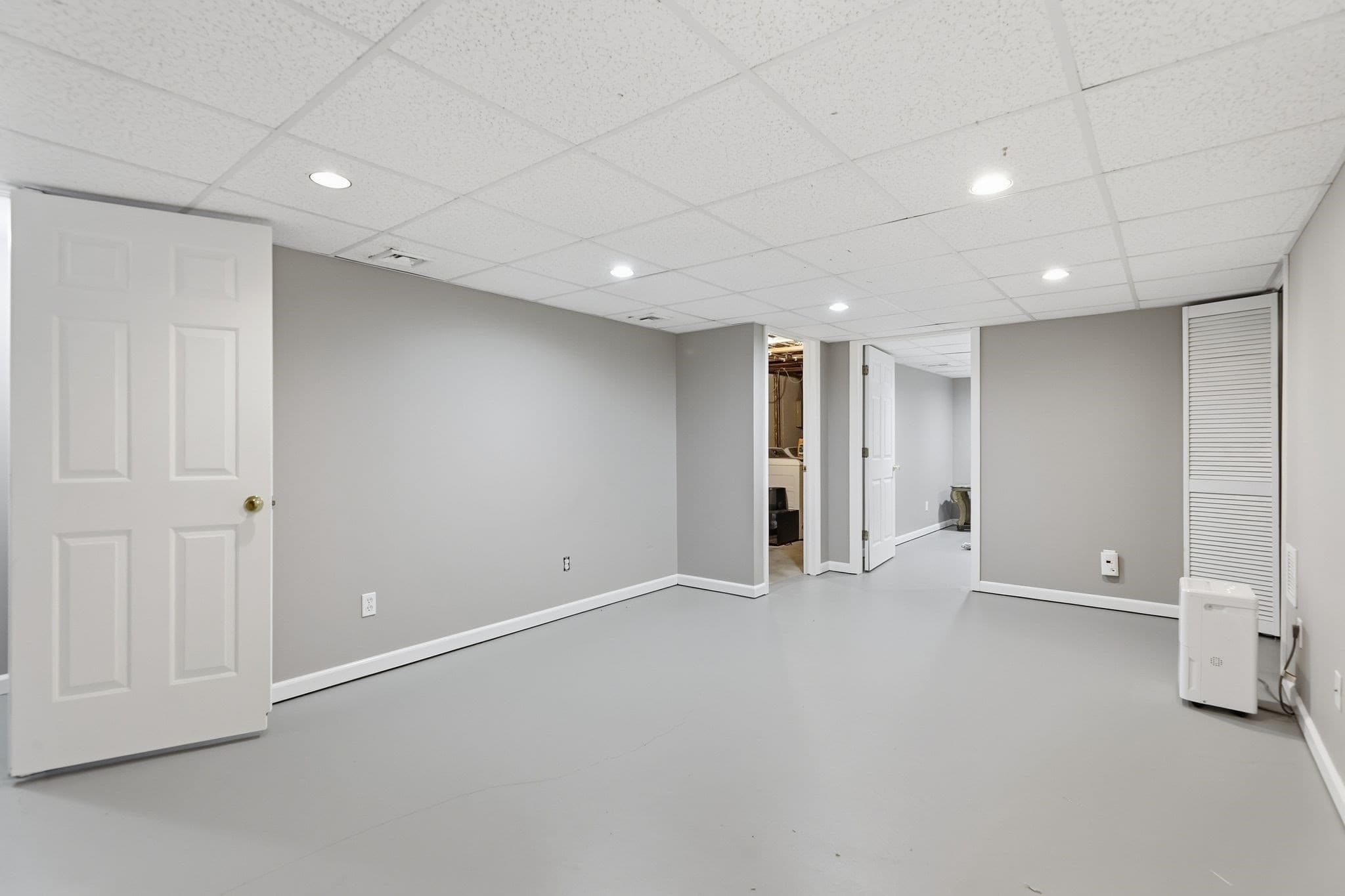 Condominium at 18 Mansion Woods Dr # C, Agawam MA 01001, Agawam, photo 23 of 38