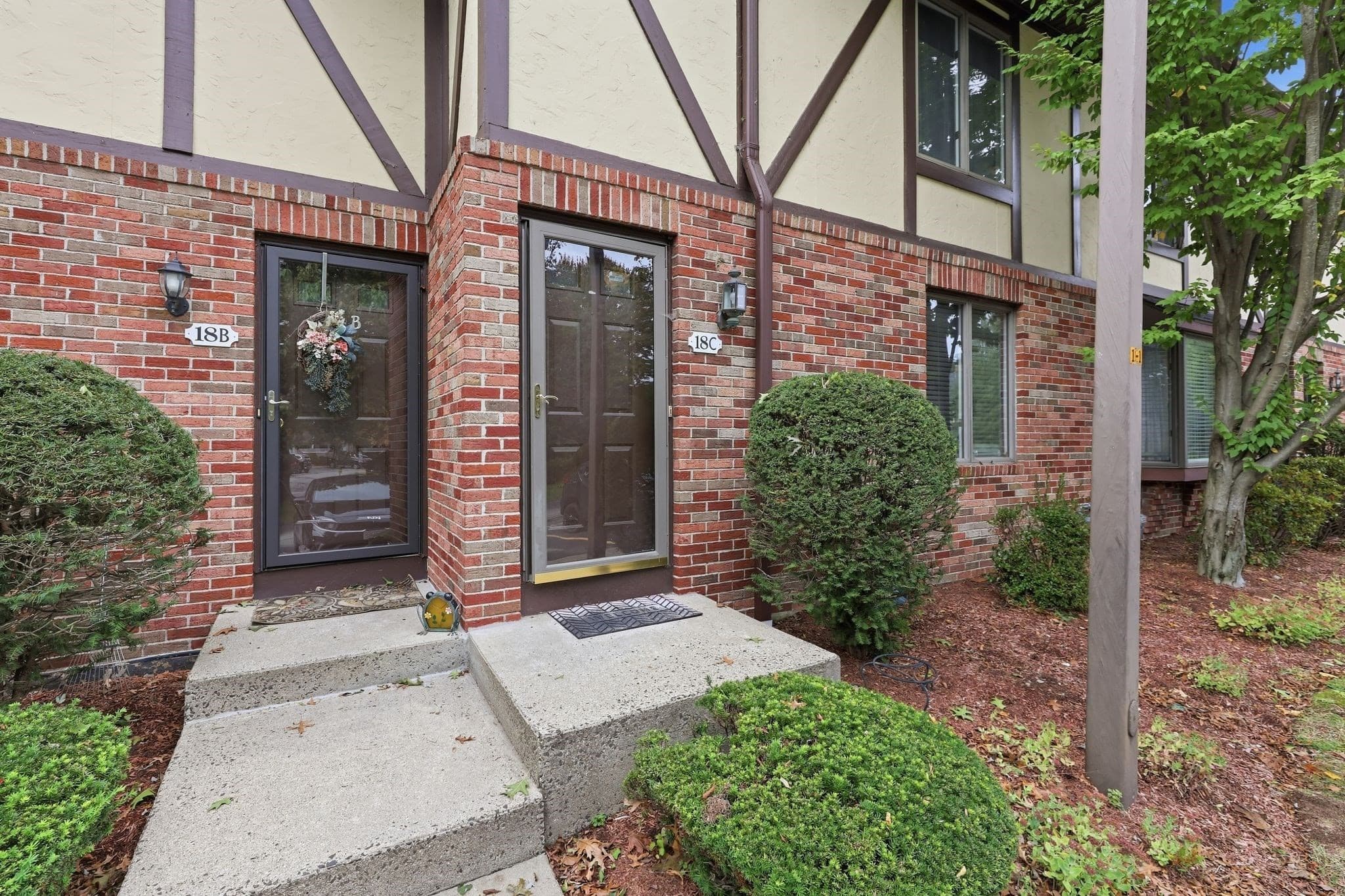 Condominium at 18 Mansion Woods Dr # C, Agawam MA 01001, Agawam, photo 2 of 38