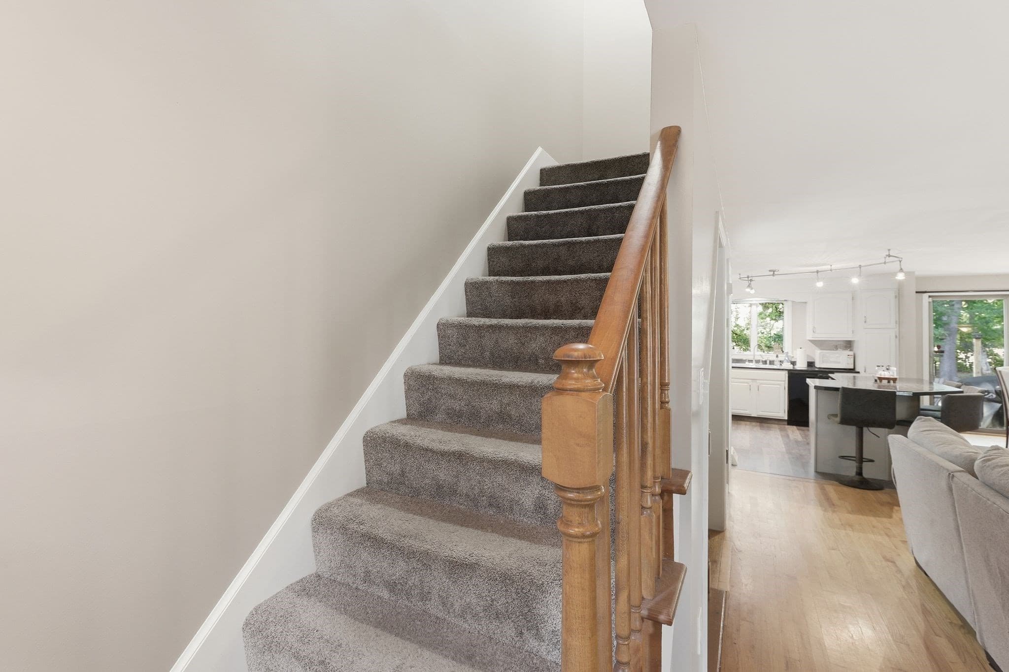 Condominium at 18 Mansion Woods Dr # C, Agawam MA 01001, Agawam, photo 16 of 38