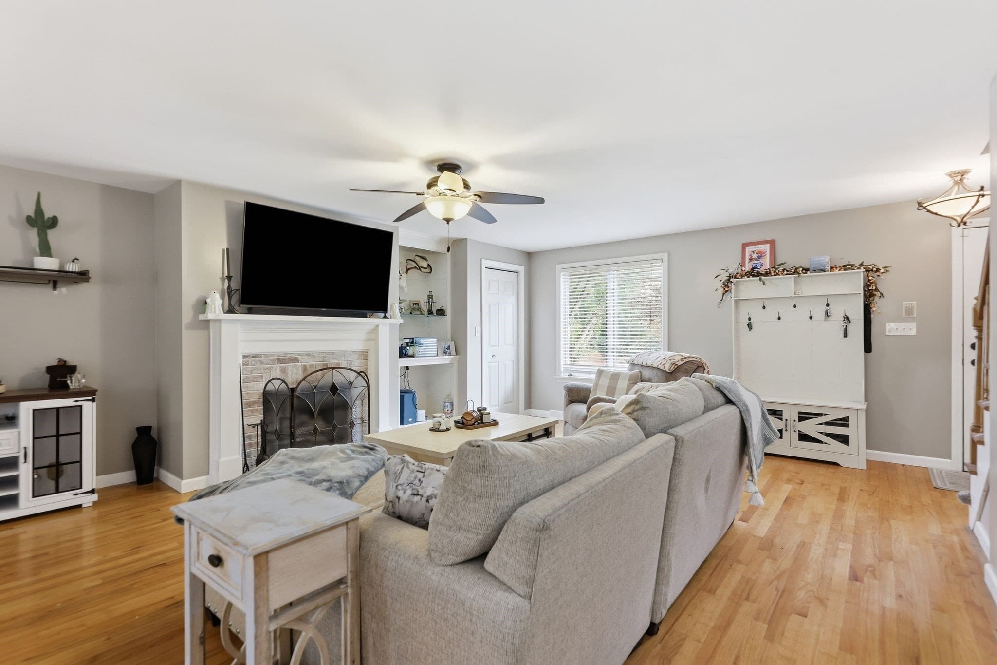 Condominium at 18 Mansion Woods Dr # C, Agawam MA 01001, Agawam, photo 9 of 38