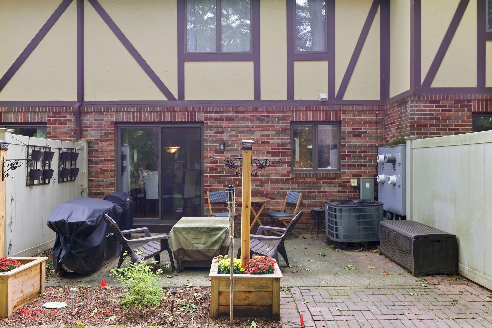 Condominium at 18 Mansion Woods Dr # C, Agawam MA 01001, Agawam, photo 35 of 38