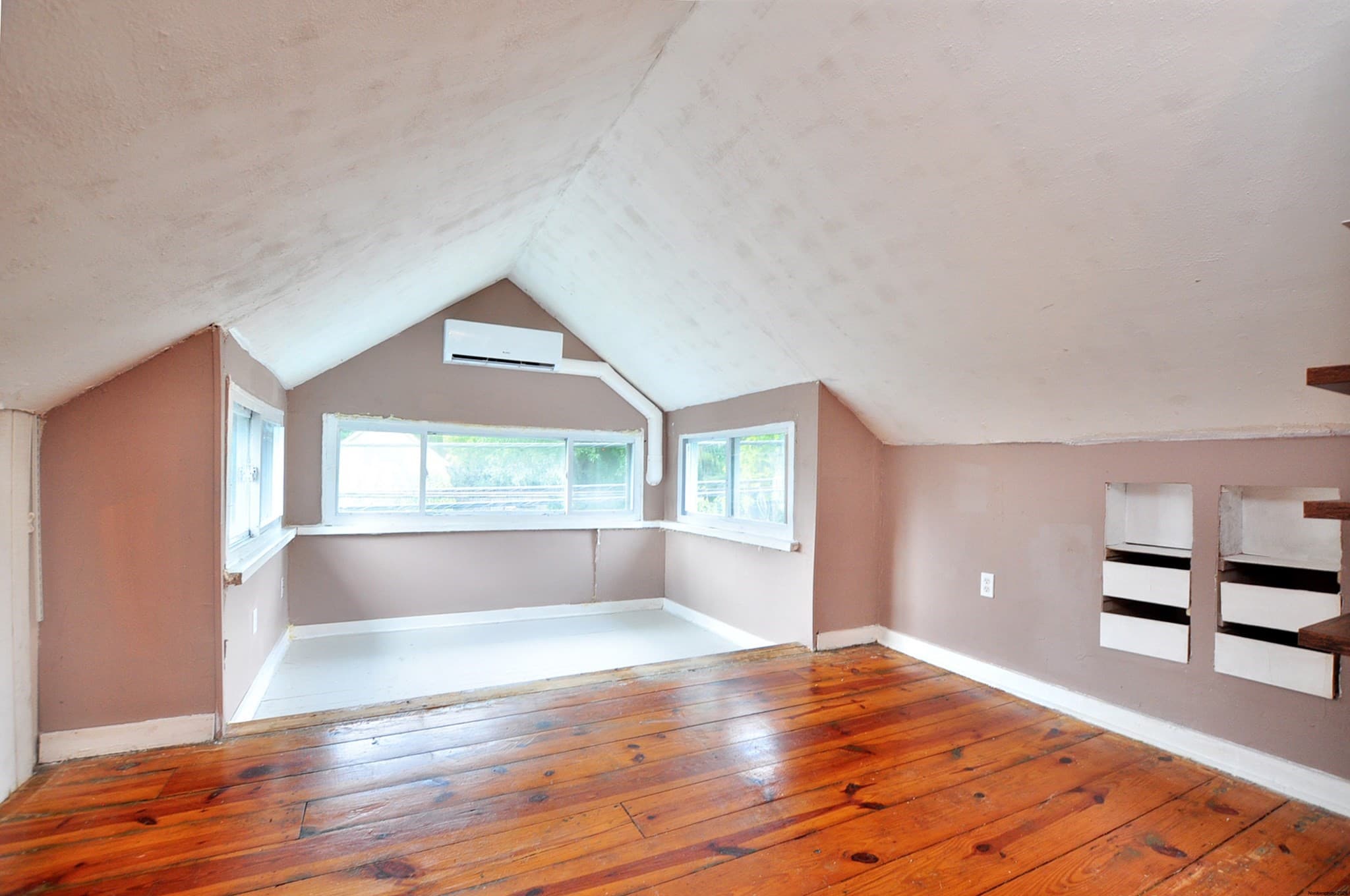 Single Family Residence at 834 East St, Ludlow MA 01056, Ludlow, photo 22 of 27
