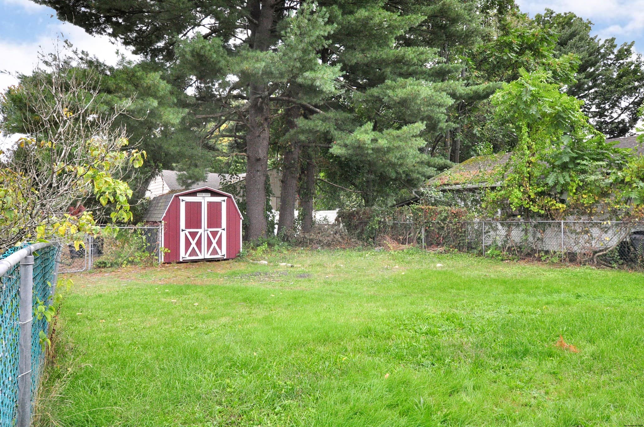Single Family Residence at 834 East St, Ludlow MA 01056, Ludlow, photo 3 of 27