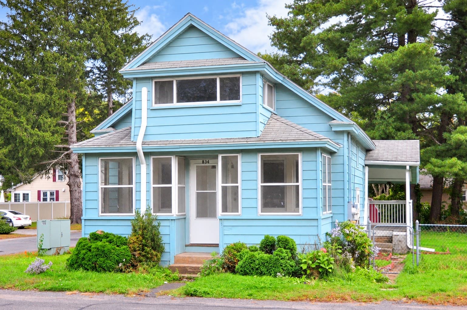 834 East St, Ludlow MA 01056