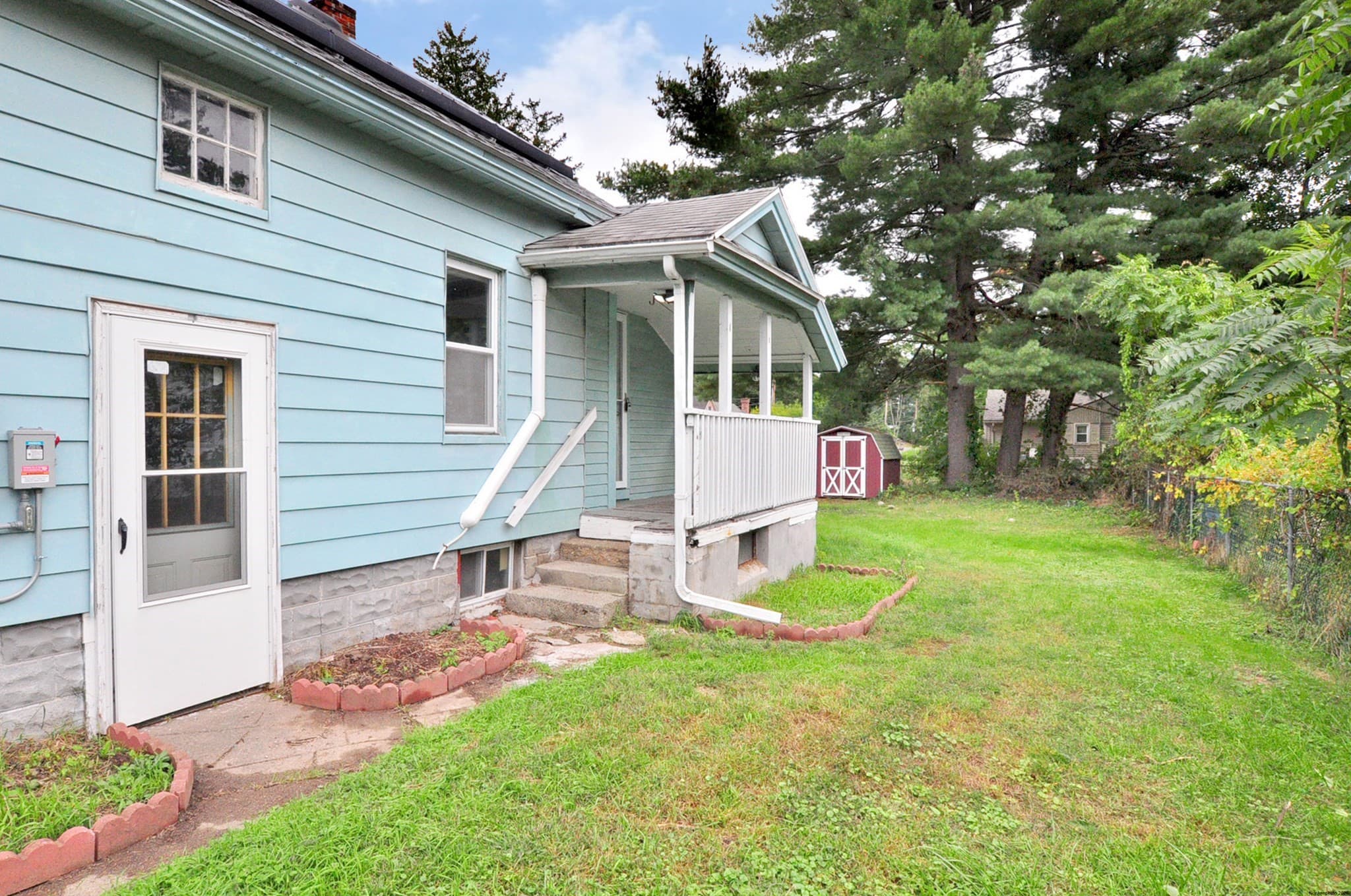 Single Family Residence at 834 East St, Ludlow MA 01056, Ludlow, photo 4 of 27
