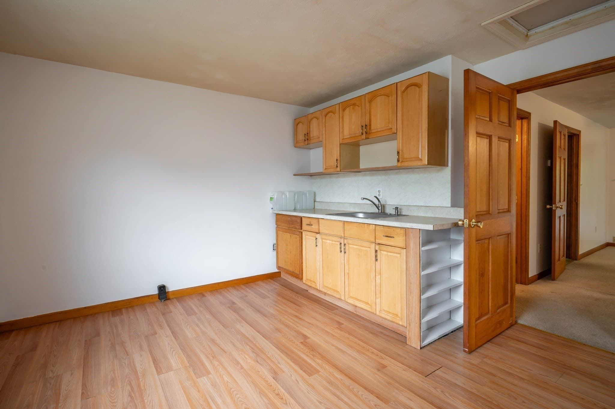 Single Family Residence at 5 Martin Dr, Billerica MA 01821, Billerica, photo 20 of 35