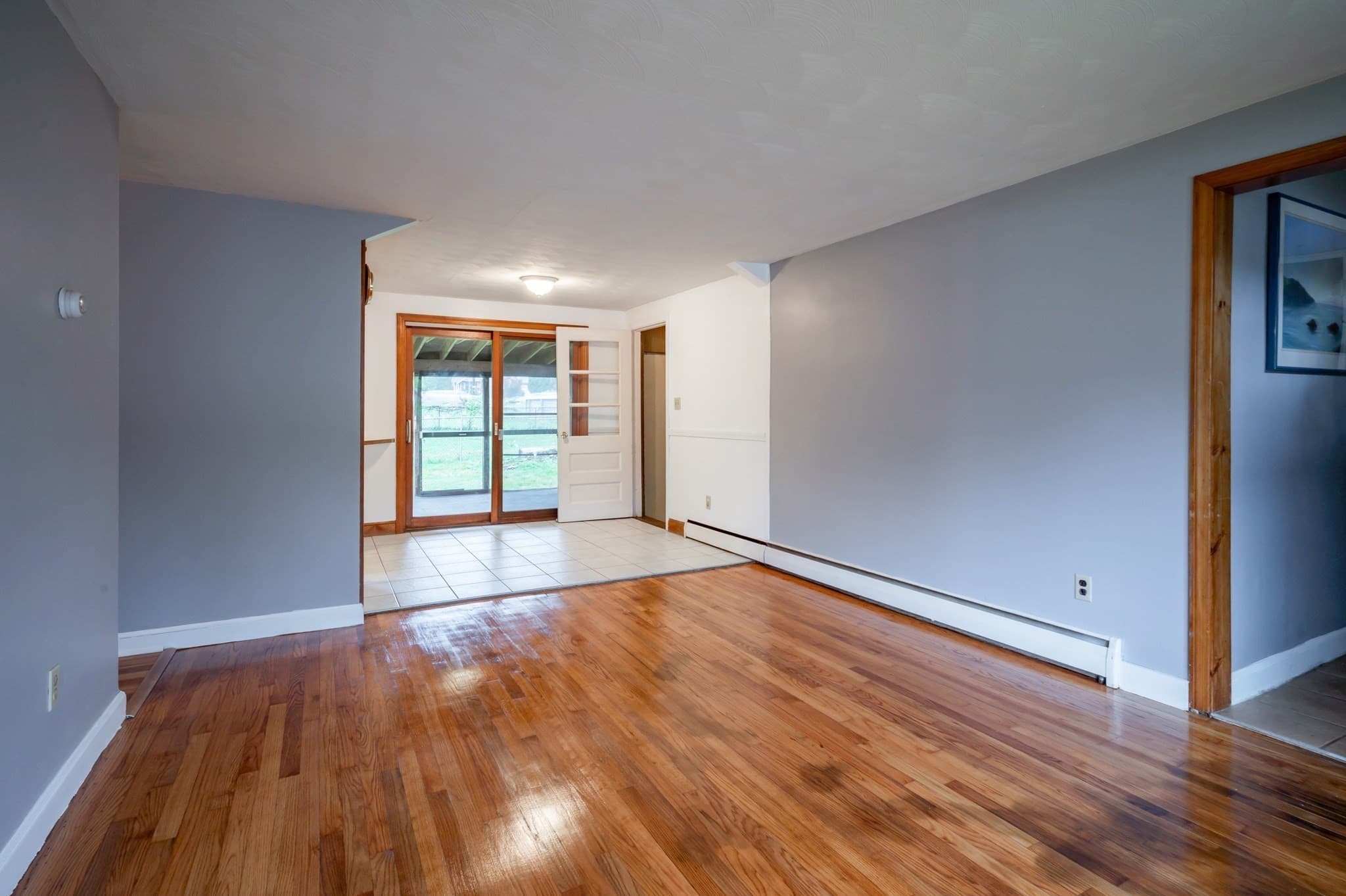 Single Family Residence at 5 Martin Dr, Billerica MA 01821, Billerica, photo 10 of 35