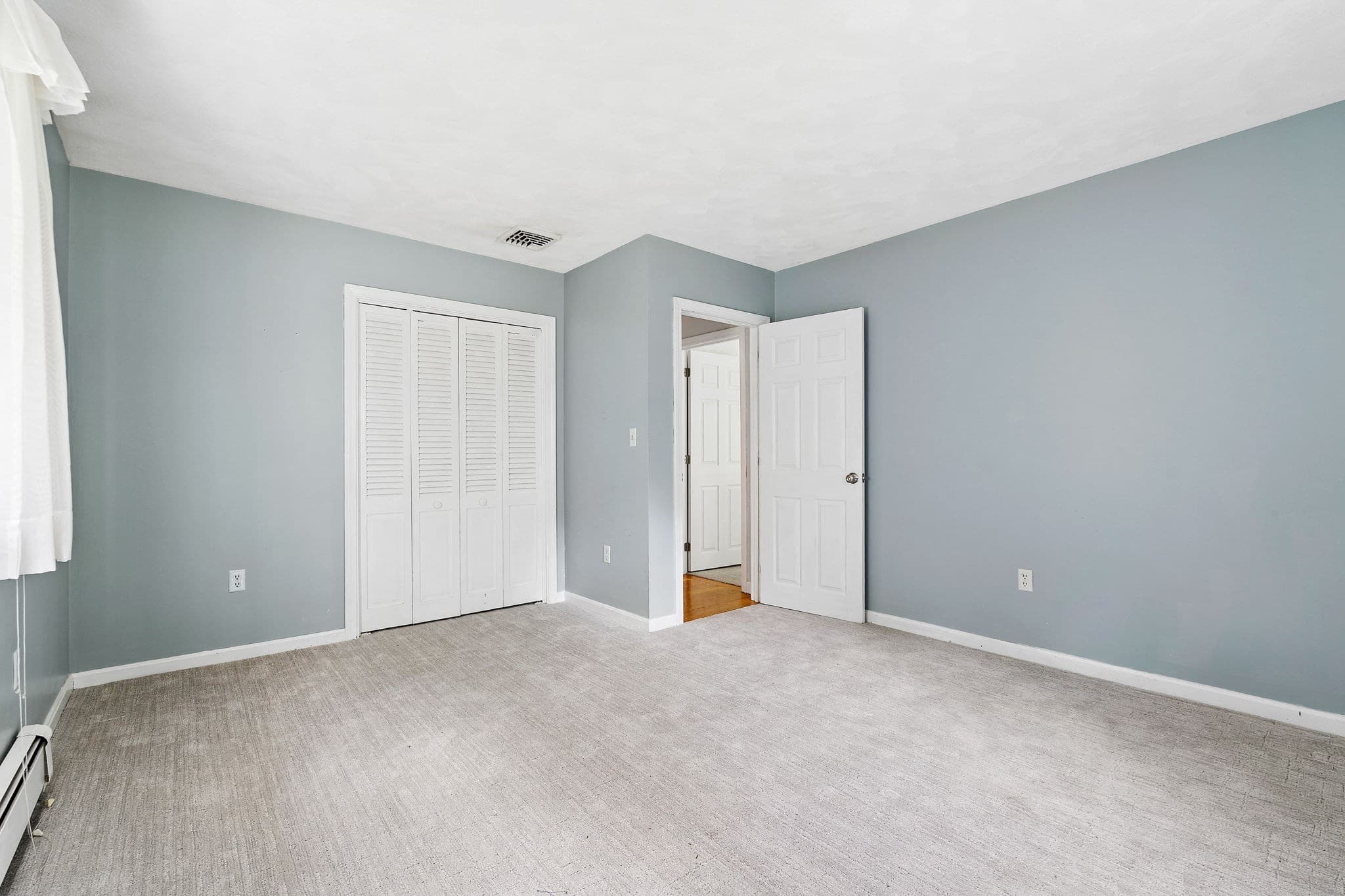 Single Family Residence at 272 Mill St, Holliston MA 01746, Holliston, photo 18 of 41