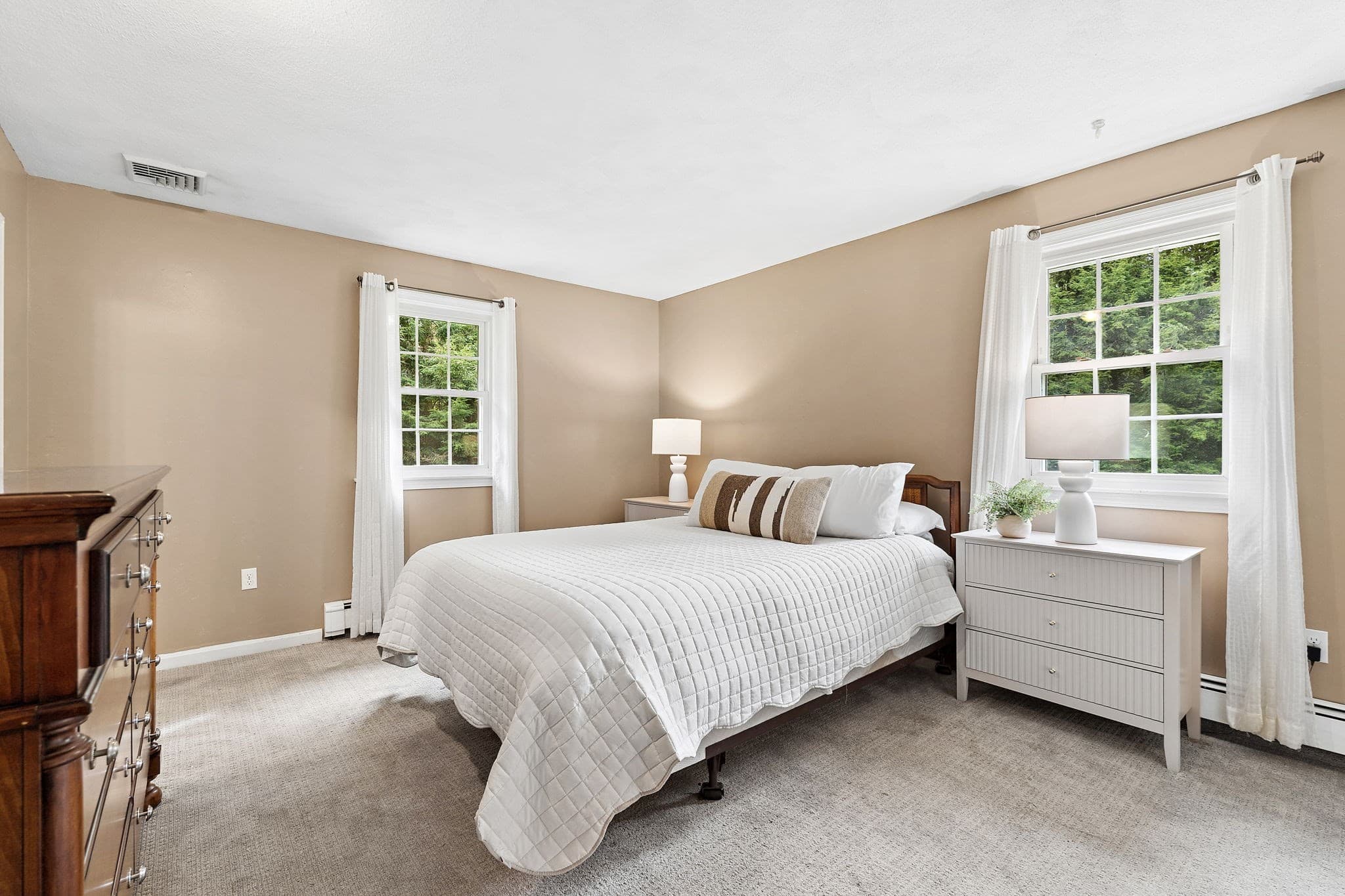 Single Family Residence at 272 Mill St, Holliston MA 01746, Holliston, photo 11 of 41