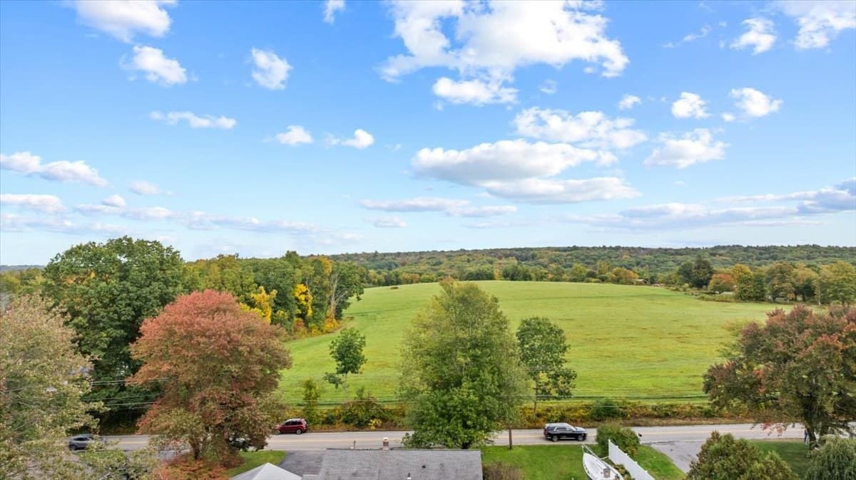 Single Family Residence at 58 Putnam Hill Rd, Sutton MA 01590, Sutton, photo 28 of 30