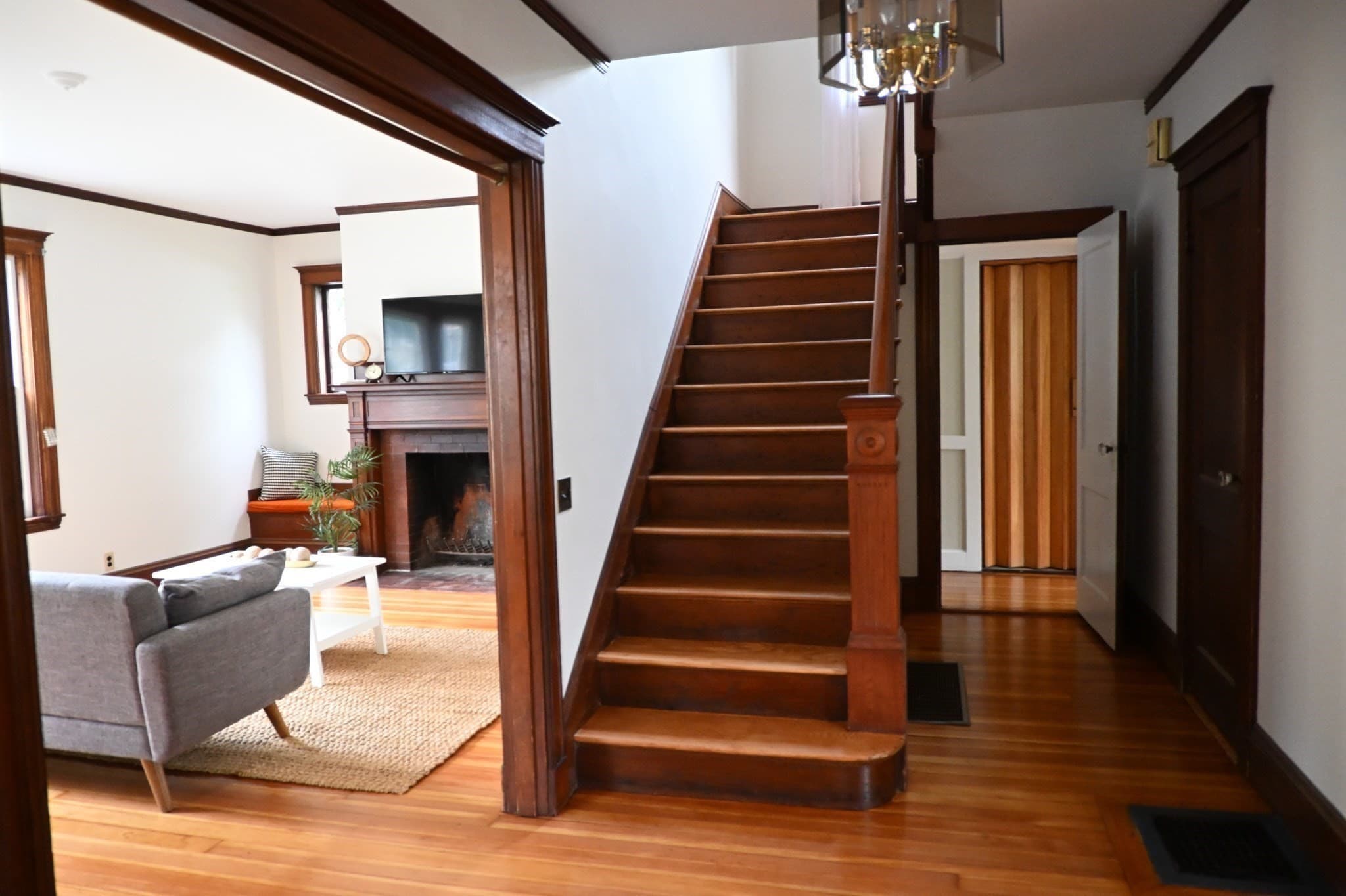 Single Family Residence at 72 Washington St, Natick MA 01760, Natick, photo 4 of 23