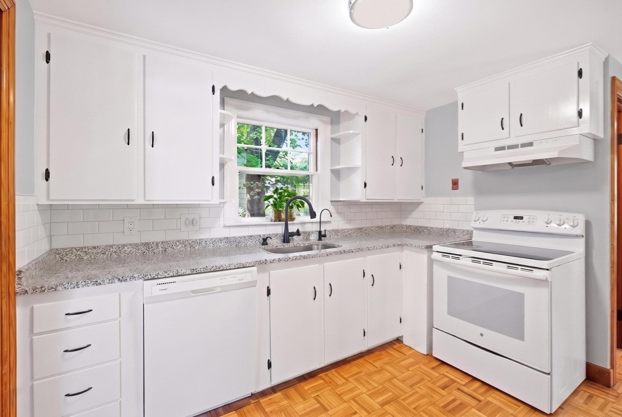 Condominium at 36 Maynard Road # 36, Dedham MA 02026, Dedham, photo 6 of 24
