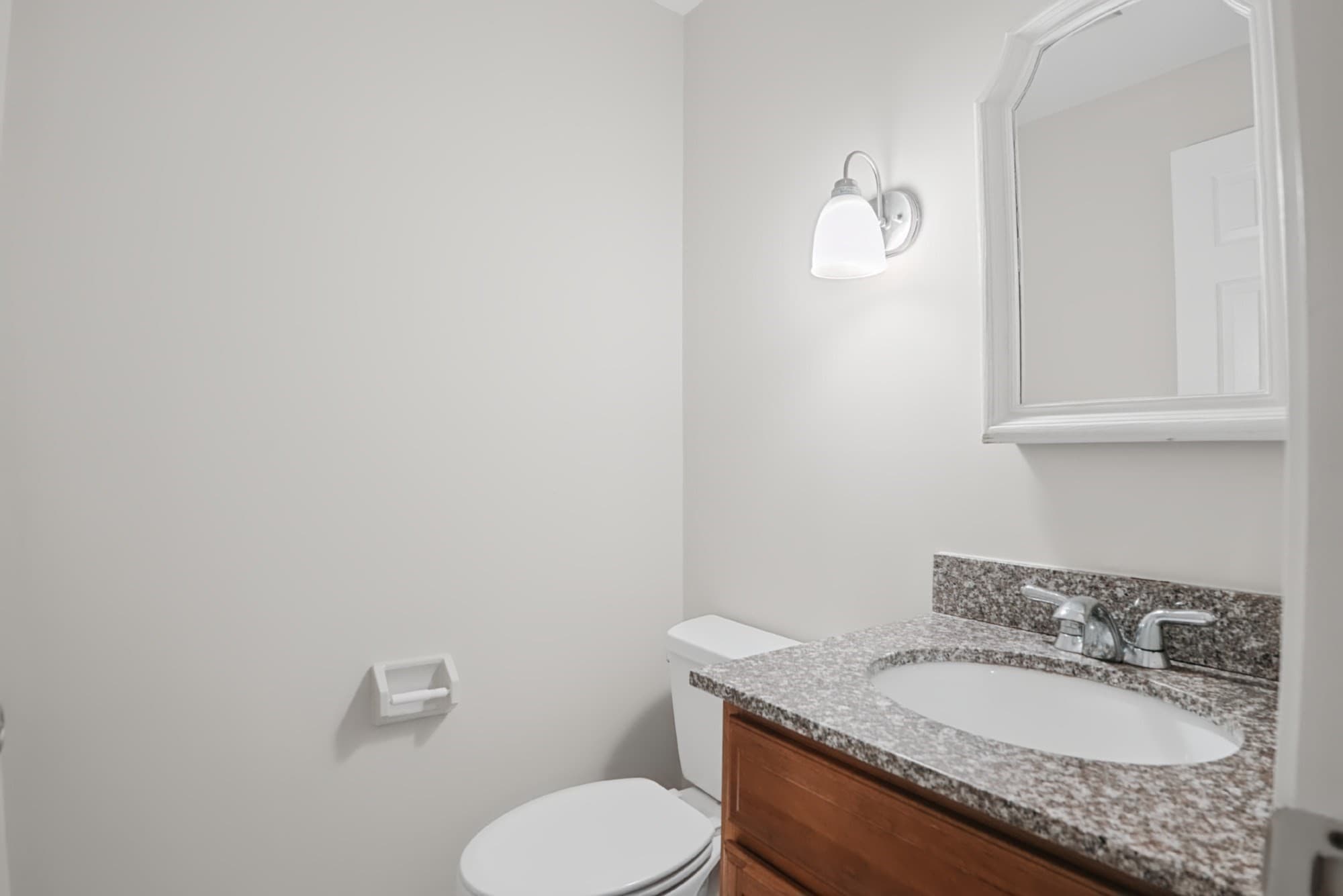 Condominium at 18 Muster Court # 18, Lexington MA 02420, Lexington, photo 9 of 28