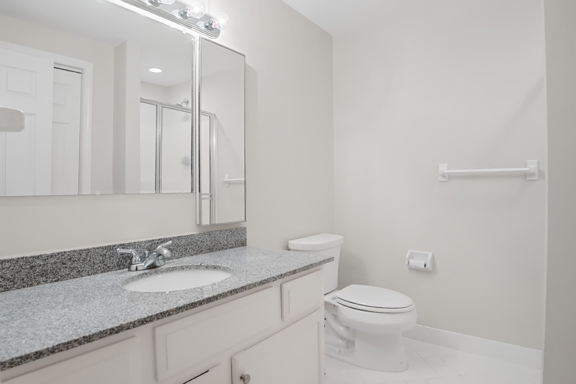 Condominium at 18 Muster Court # 18, Lexington MA 02420, Lexington, photo 19 of 28