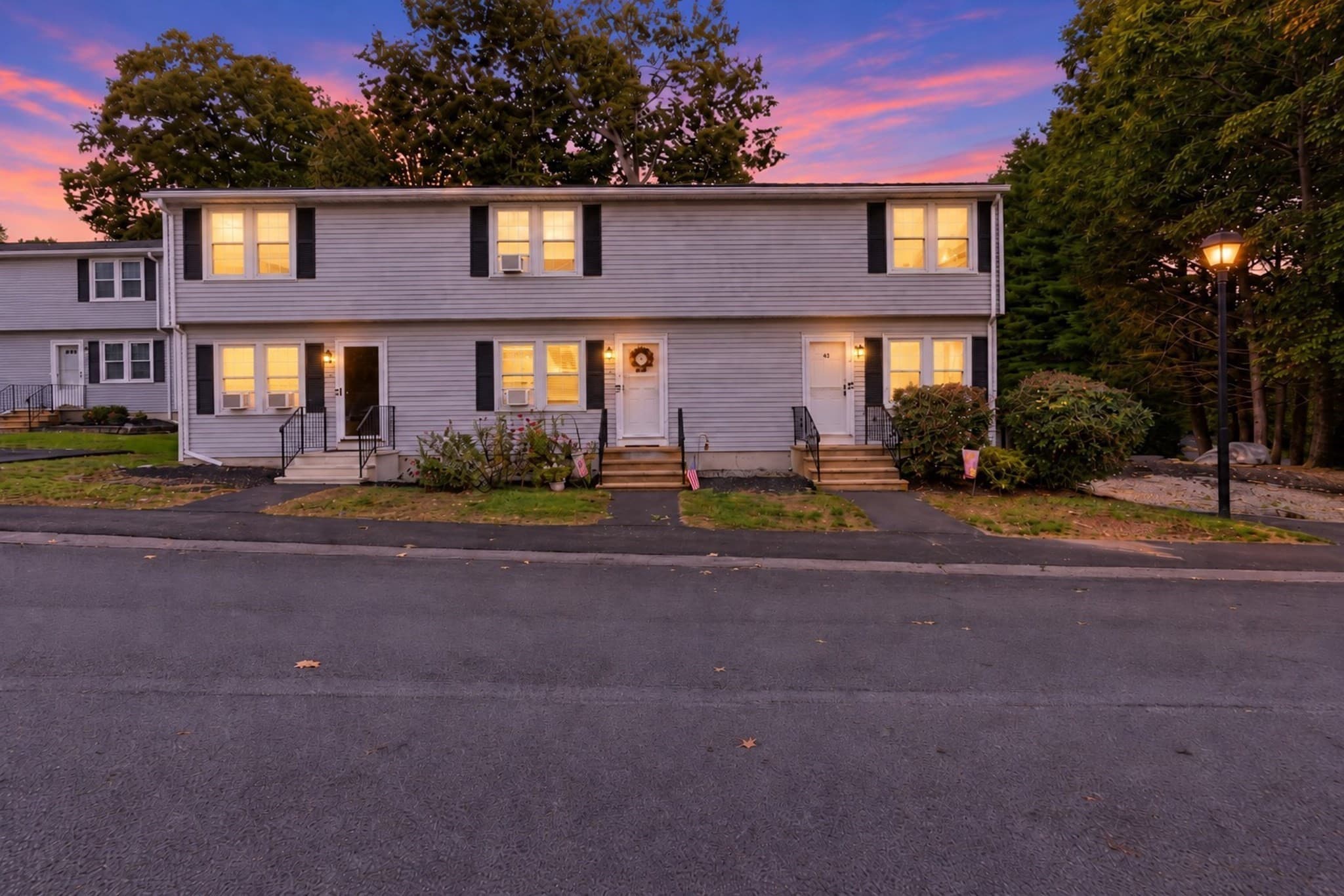 Condominium at 270 Sunderland Rd # 45, Worcester MA 01604, Worcester, photo 2 of 27