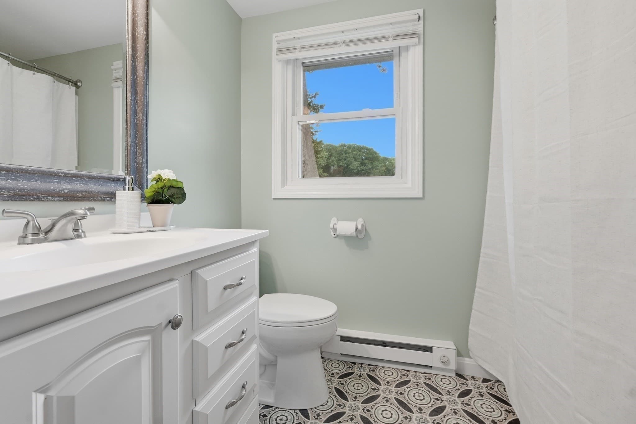 Condominium at 270 Sunderland Rd # 45, Worcester MA 01604, Worcester, photo 11 of 27