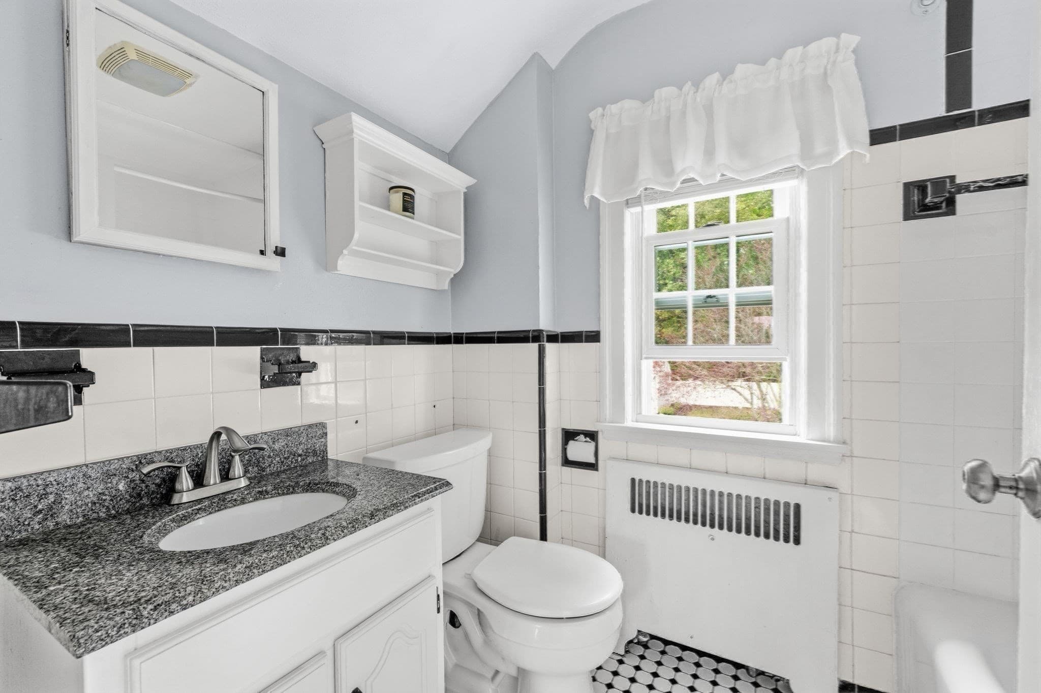 Single Family Residence at 70 Mount Vernon West Road, Weymouth MA 02189, Weymouth, photo 23 of 39