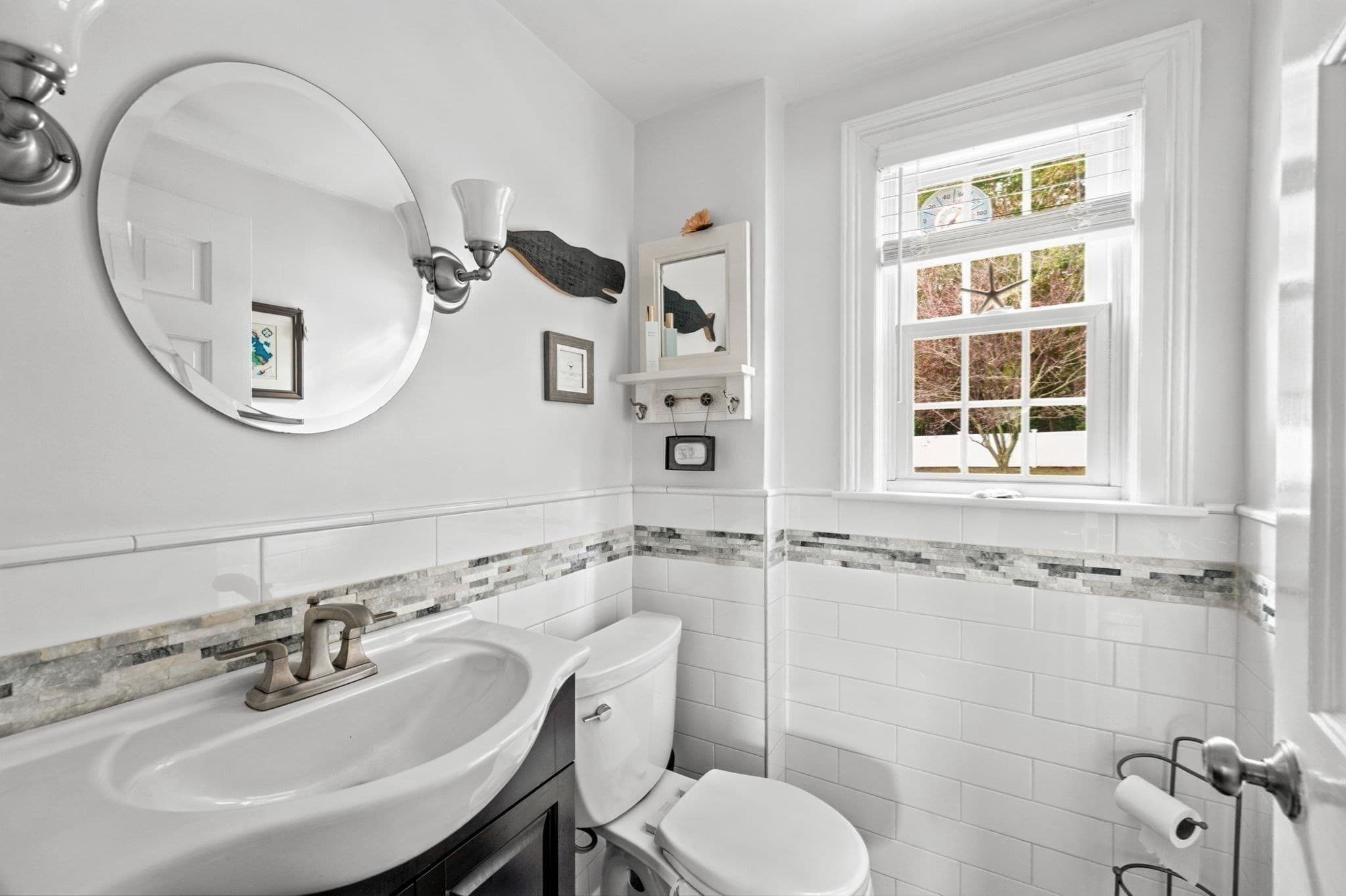 Single Family Residence at 70 Mount Vernon West Road, Weymouth MA 02189, Weymouth, photo 17 of 39