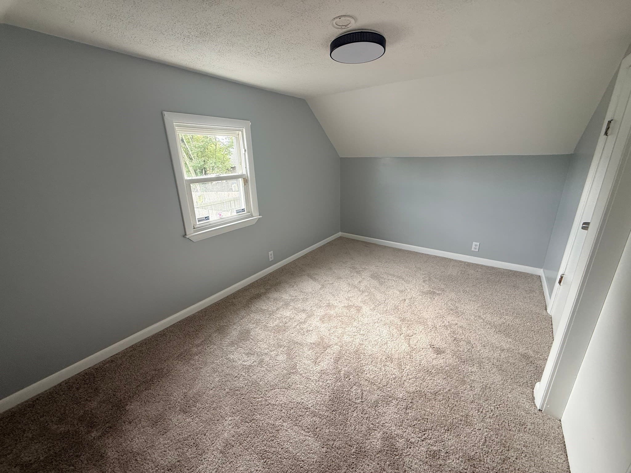 Single Family Residence at 33 Johnson St, Westport MA 02790, Westport, photo 10 of 19