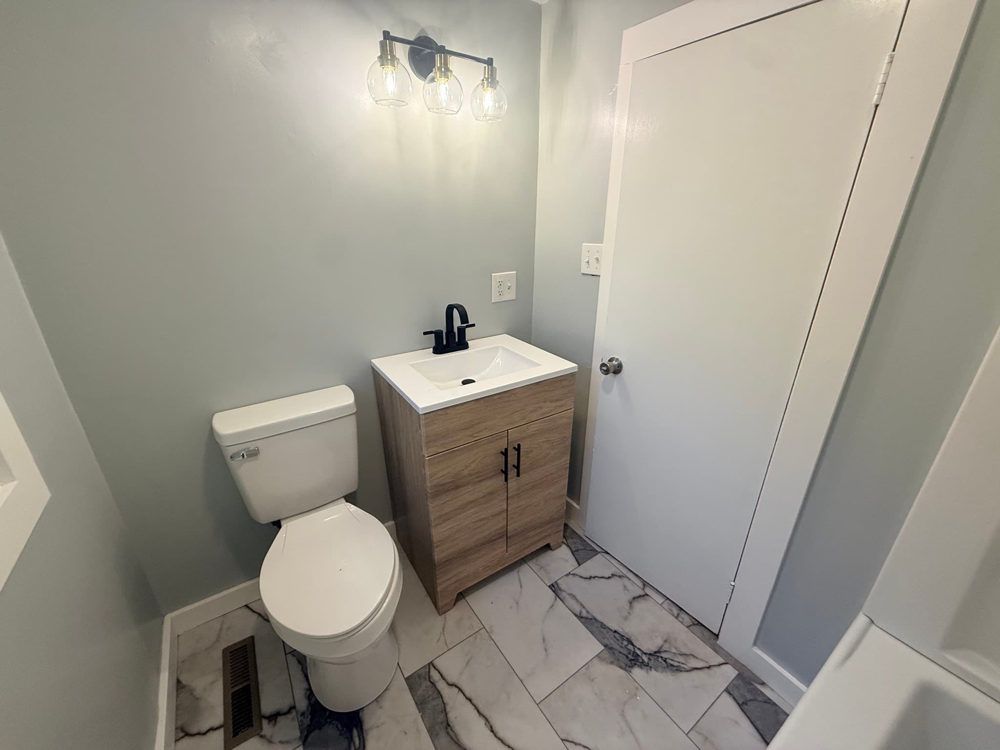 Single Family Residence at 33 Johnson St, Westport MA 02790, Westport, photo 14 of 19