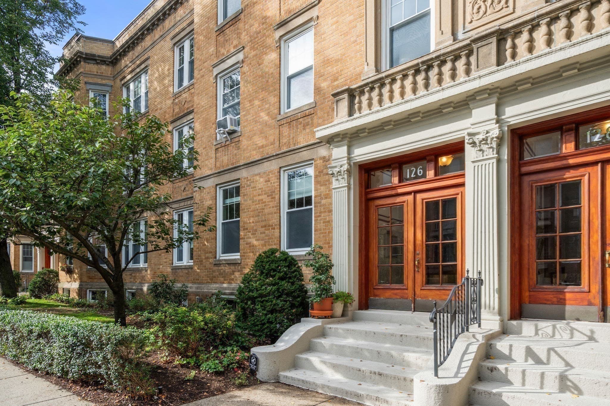 Condominium at 126 Sewall St # A, Brookline MA 02446, Brookline, photo 8 of 8
