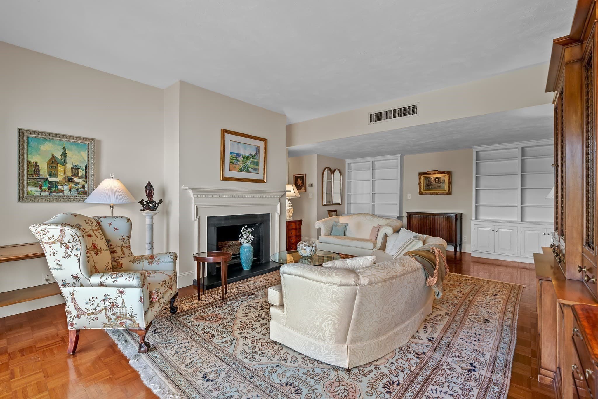Condominium at 75 Grove Street # 427, Wellesley MA 02482, Wellesley, photo 10 of 21