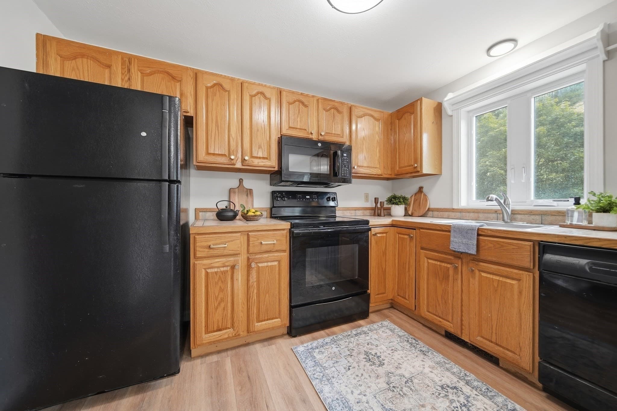 Condominium at 55 Littleton Rd # 17B, Ayer MA 01432, Ayer, photo 12 of 32