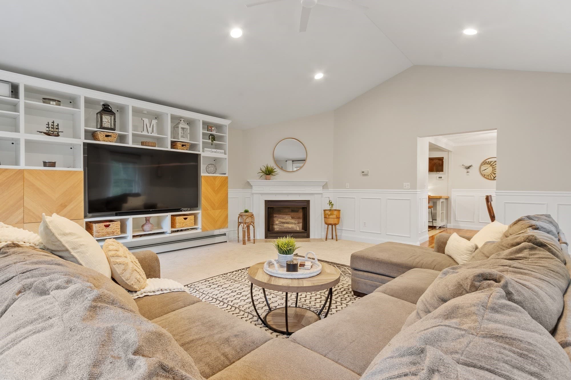 Single Family Residence at 682 Ashburnham Hill Rd, Fitchburg MA 01420, Fitchburg, photo 12 of 39