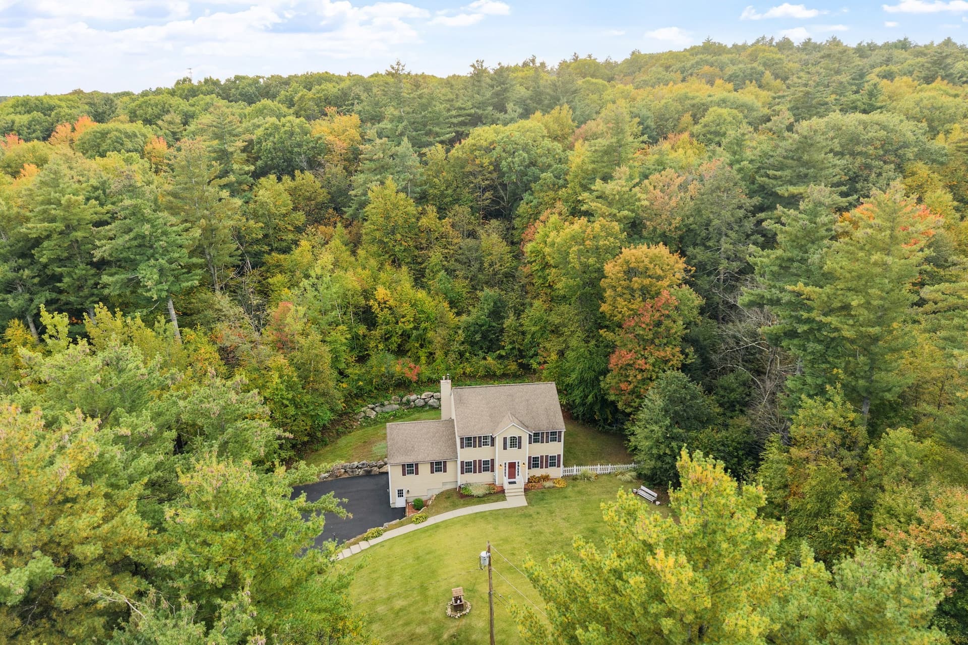 682 Ashburnham Hill Rd, Fitchburg MA 01420