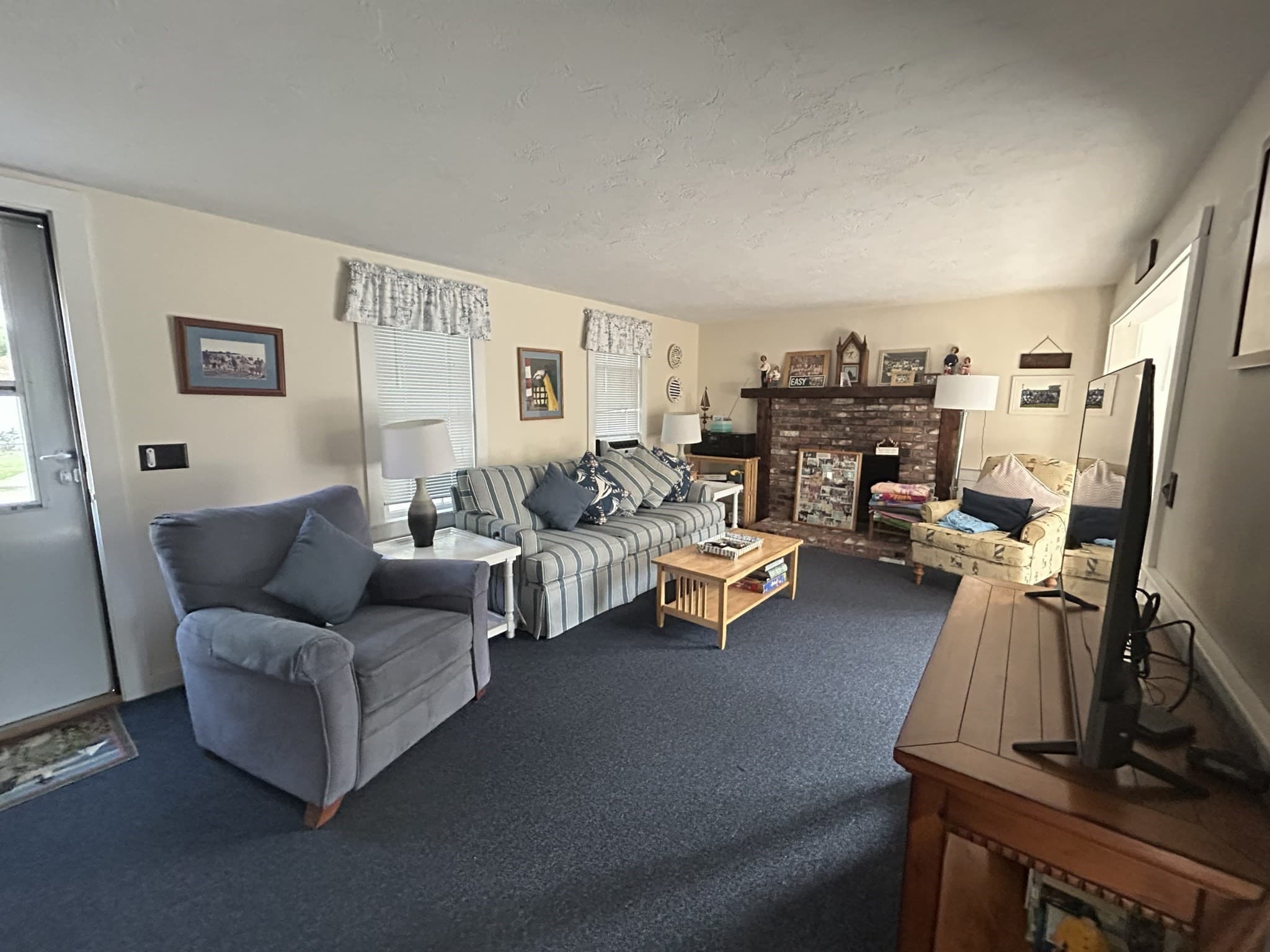 Single Family Residence at 59 Weston Road, Falmouth MA 02556, Falmouth, photo 4 of 34
