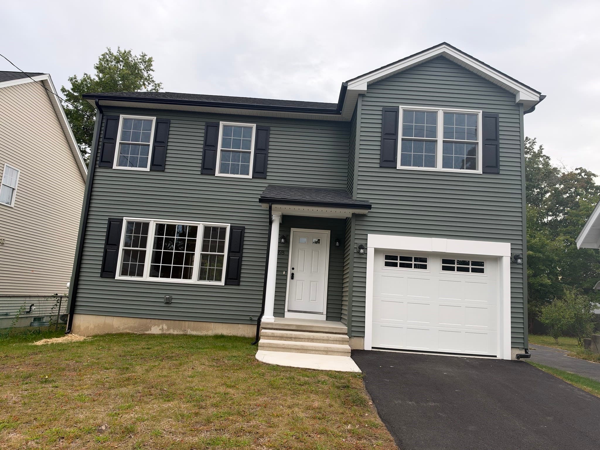 68 Homestead Ave, Springfield MA 01151